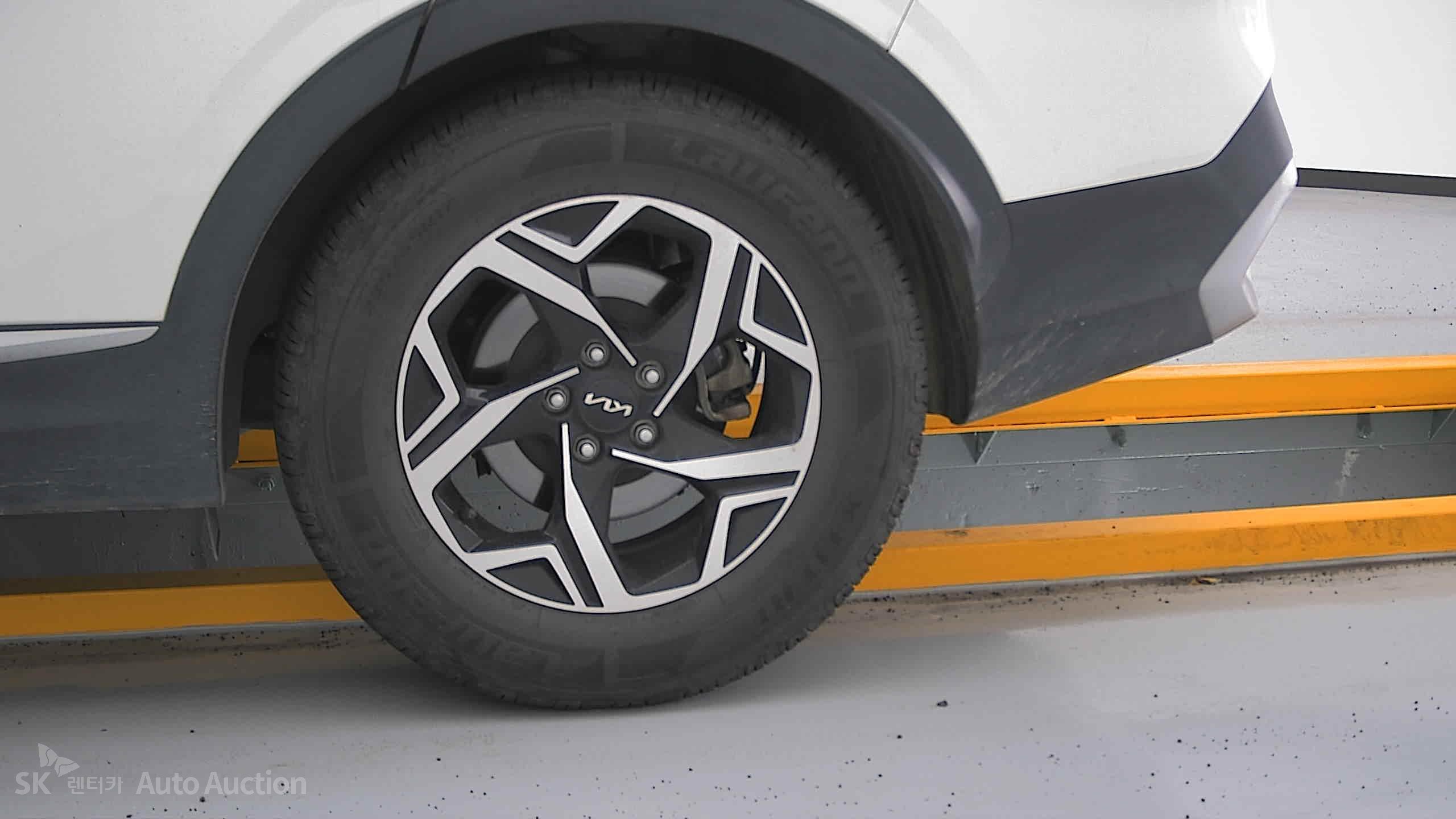 2022 - kia sportage