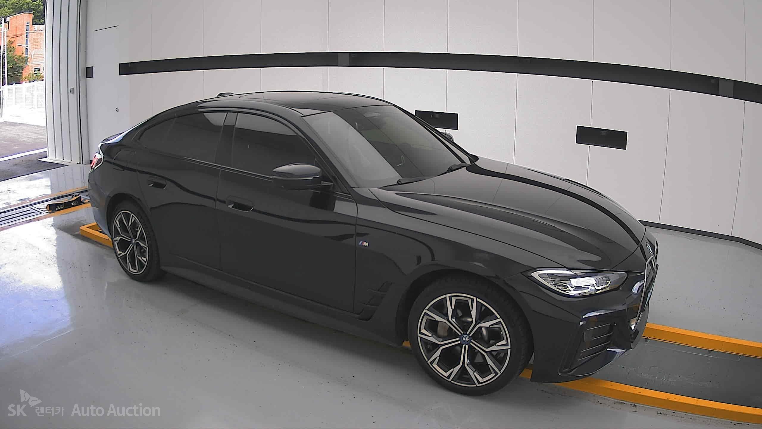 2022 - bmw i4 edrive40