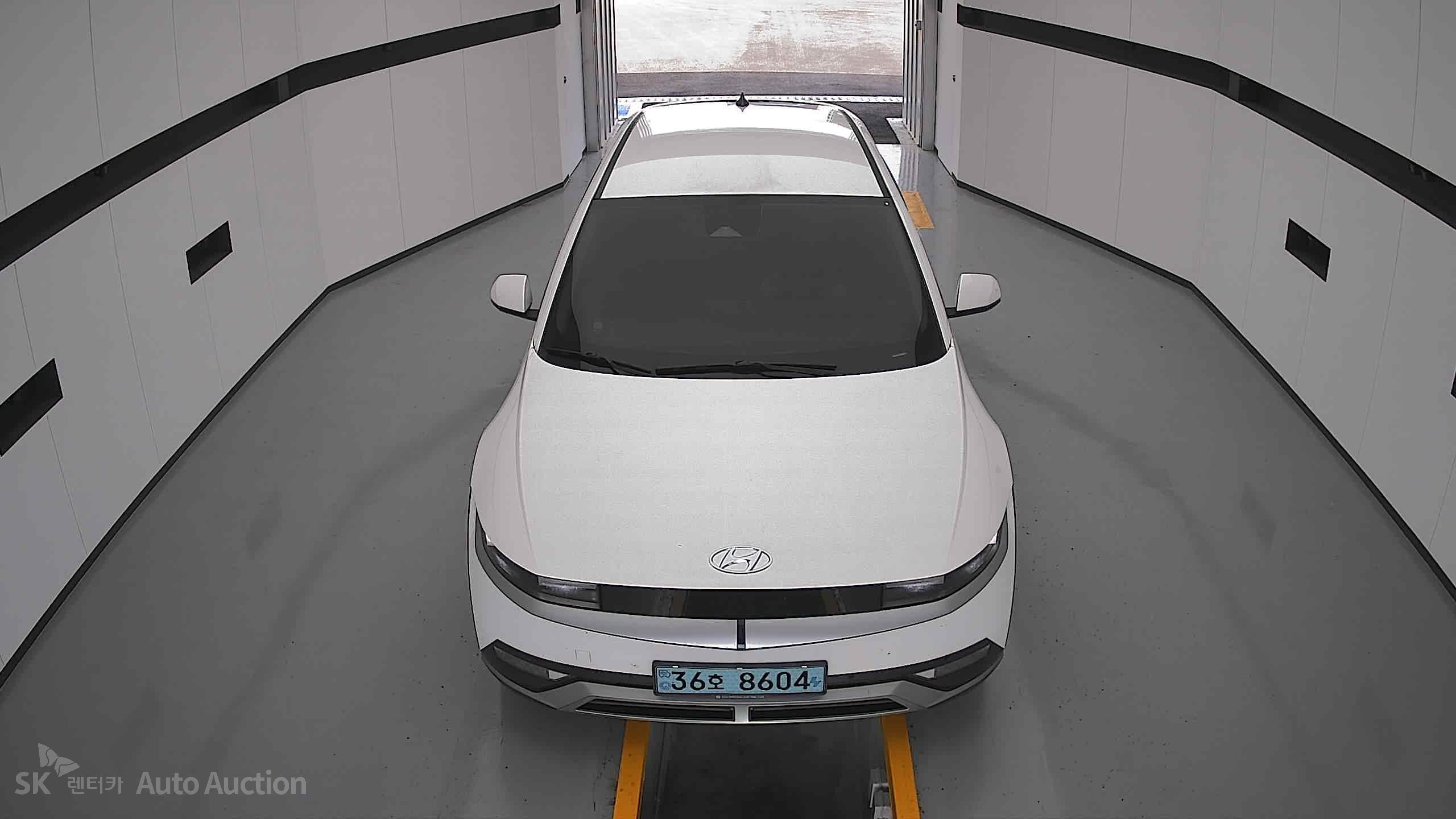 2022 - hyundai ioniq