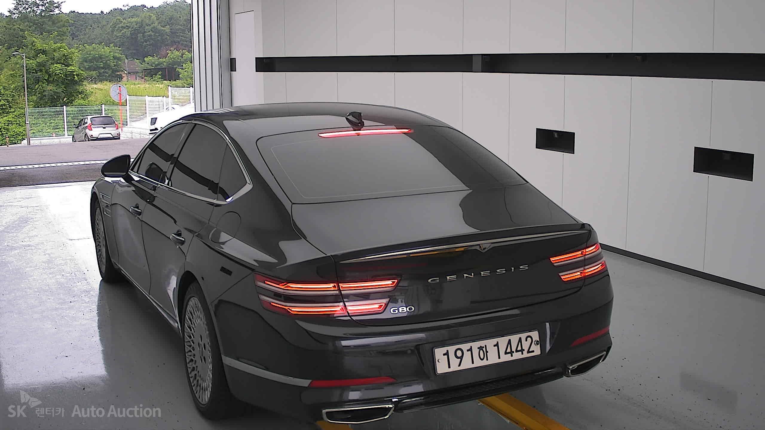 2022 - genesis g80