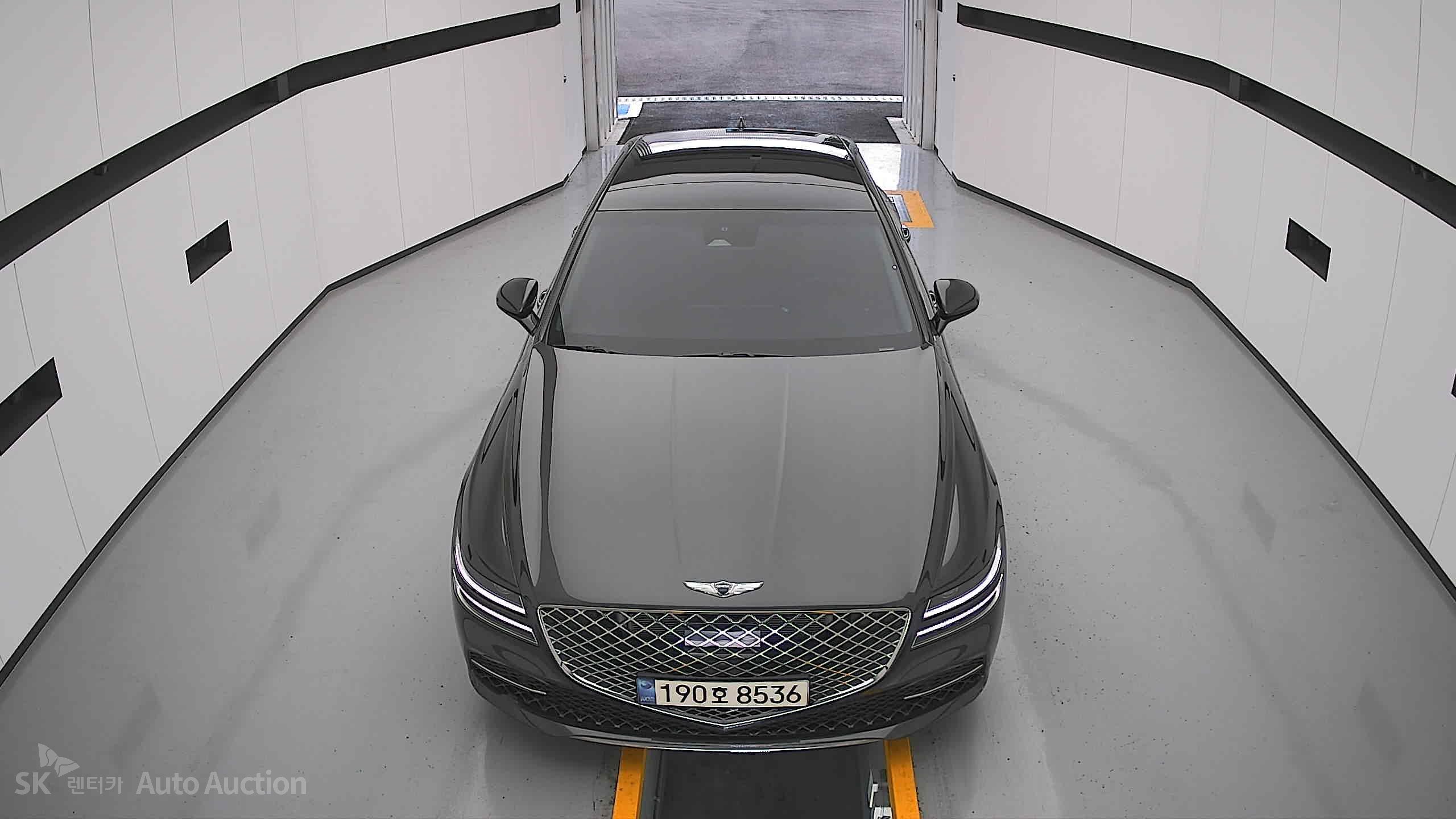 2022 - genesis g80
