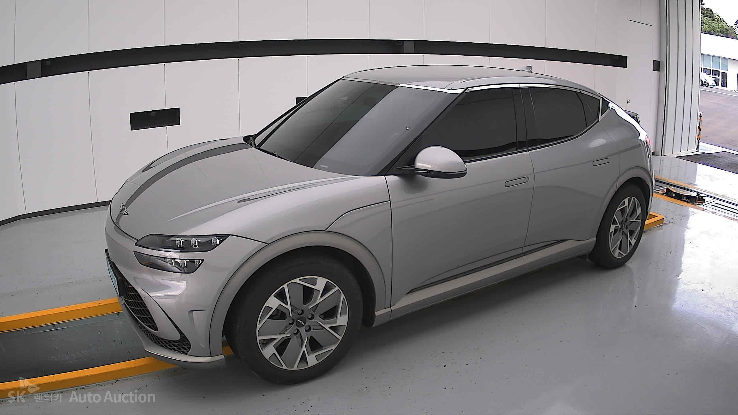 2022 - genesis gv60