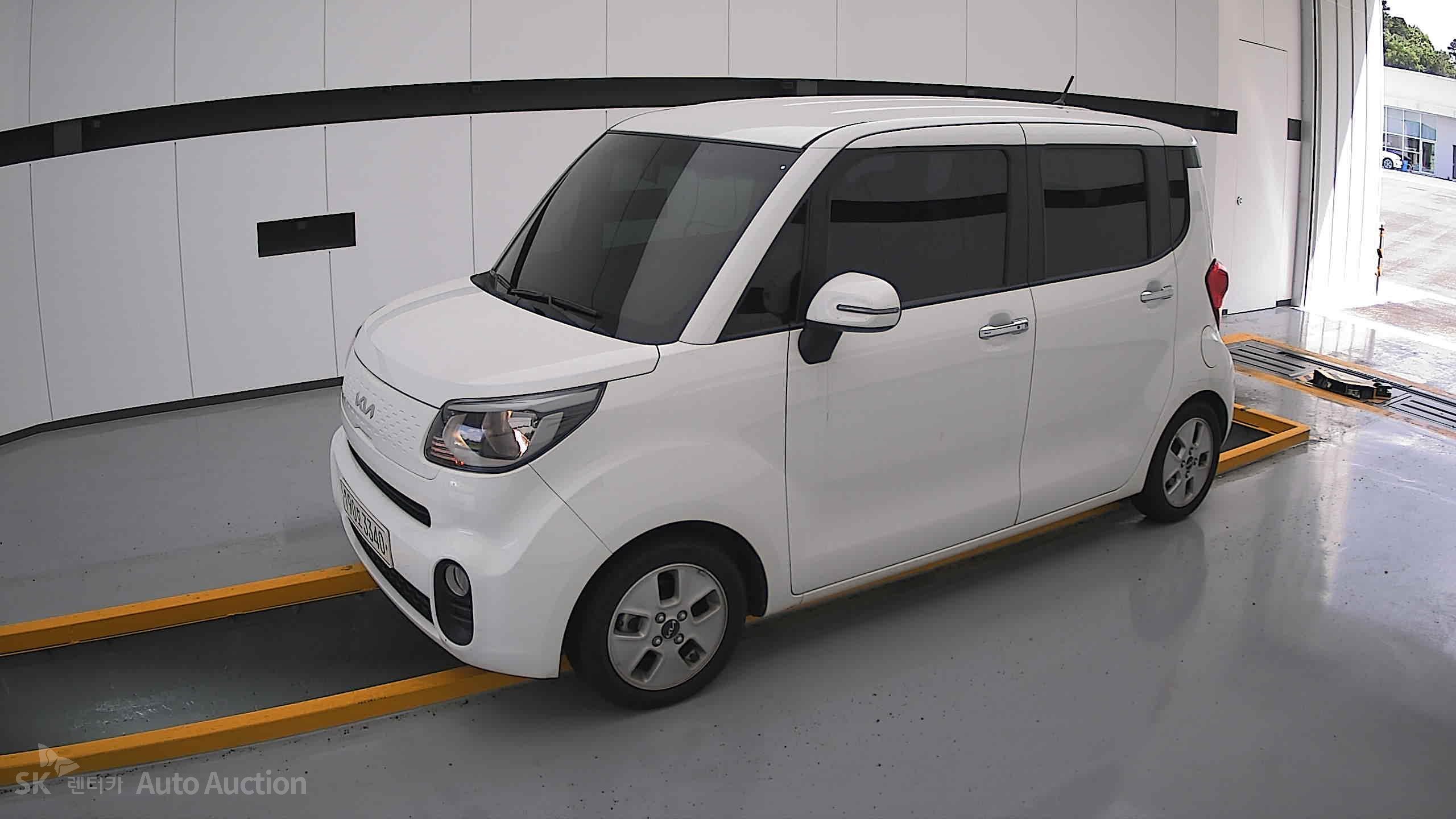 2022 - kia ray