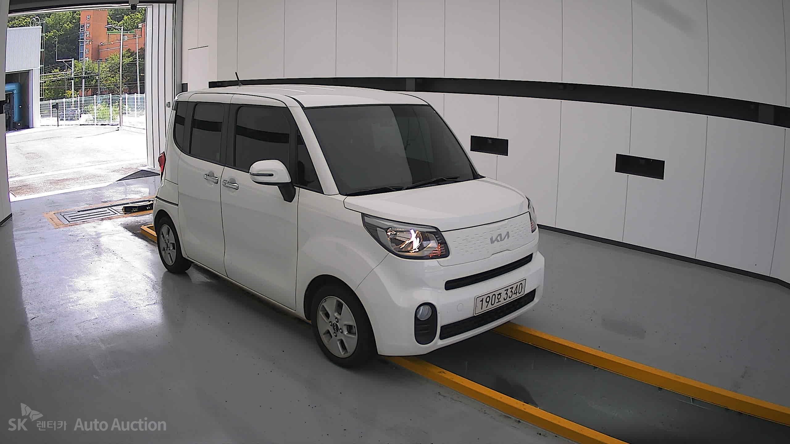 2022 - kia ray
