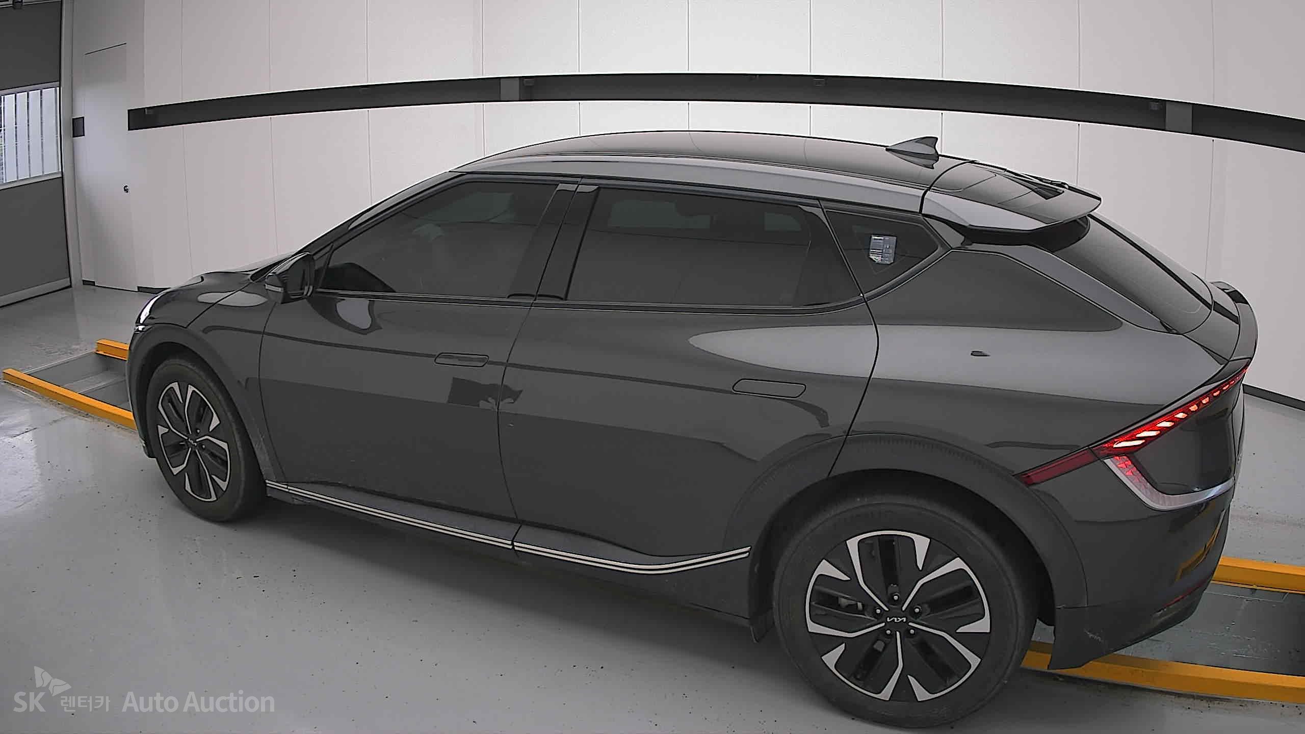 2022 - kia ev6
