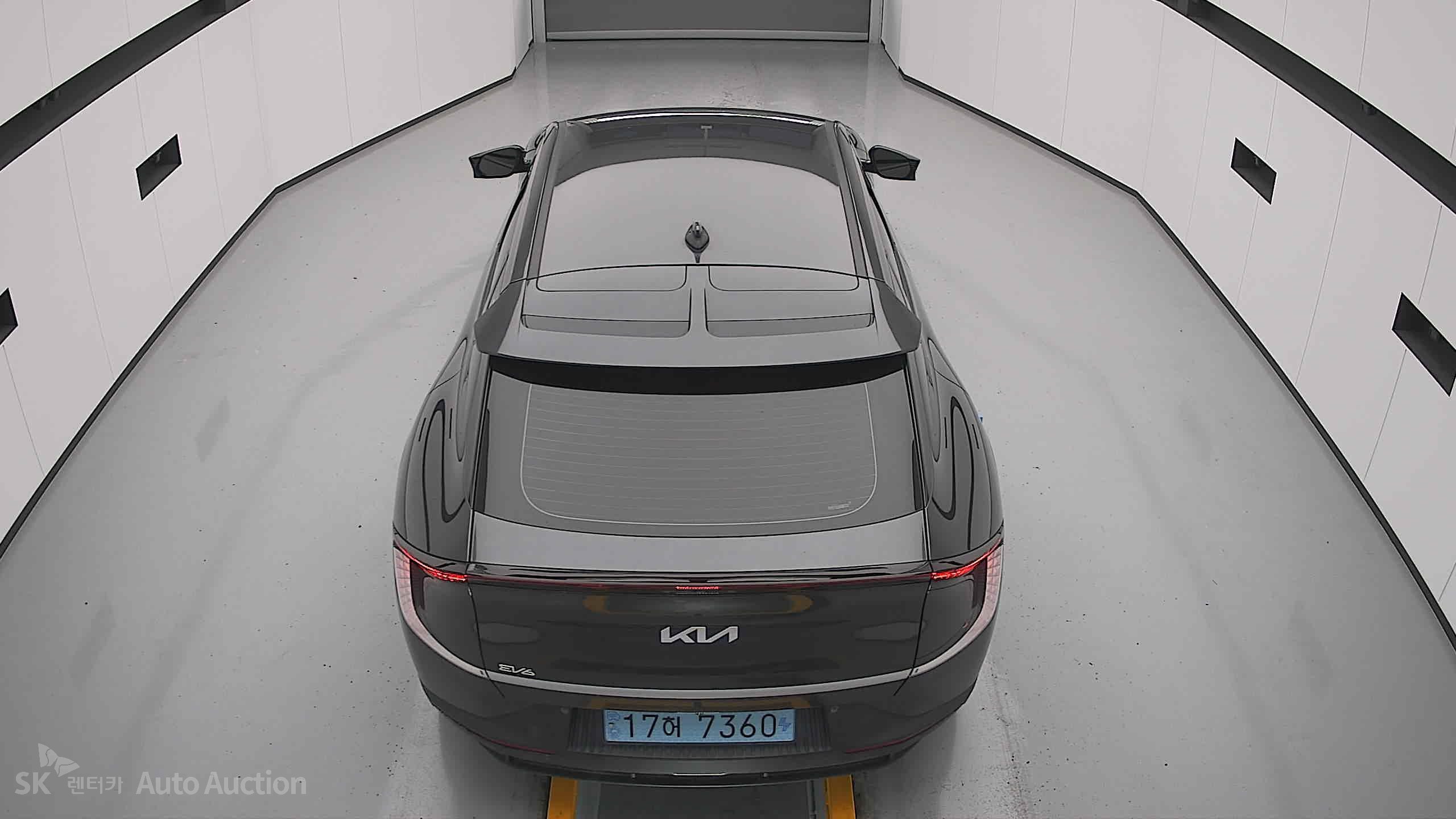 2022 - kia ev6