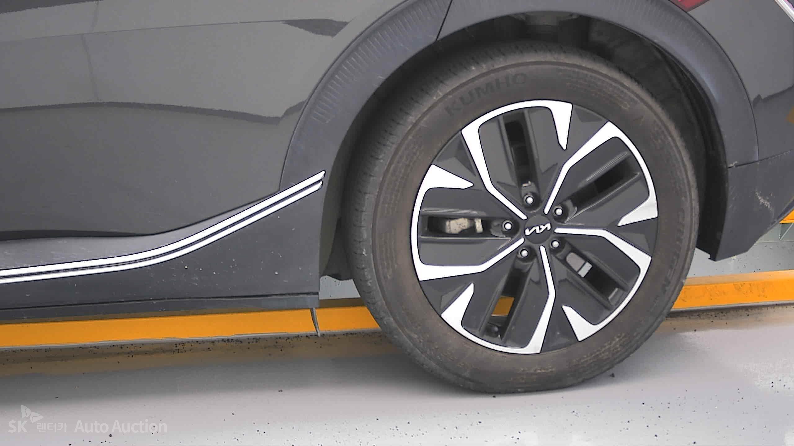 2022 - kia ev6