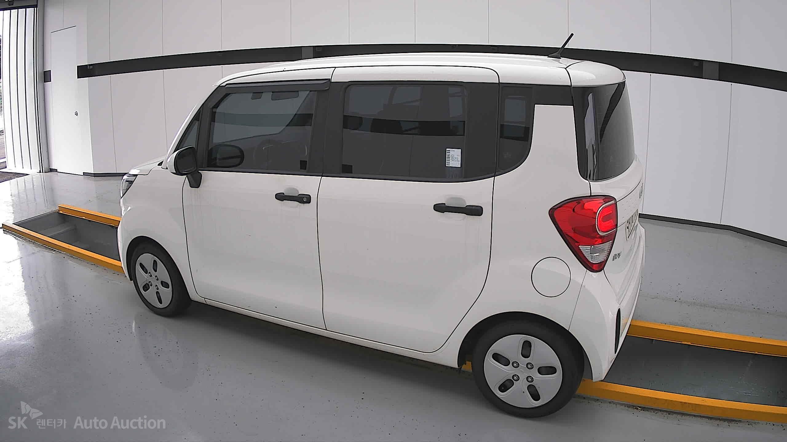 2022 - kia ray