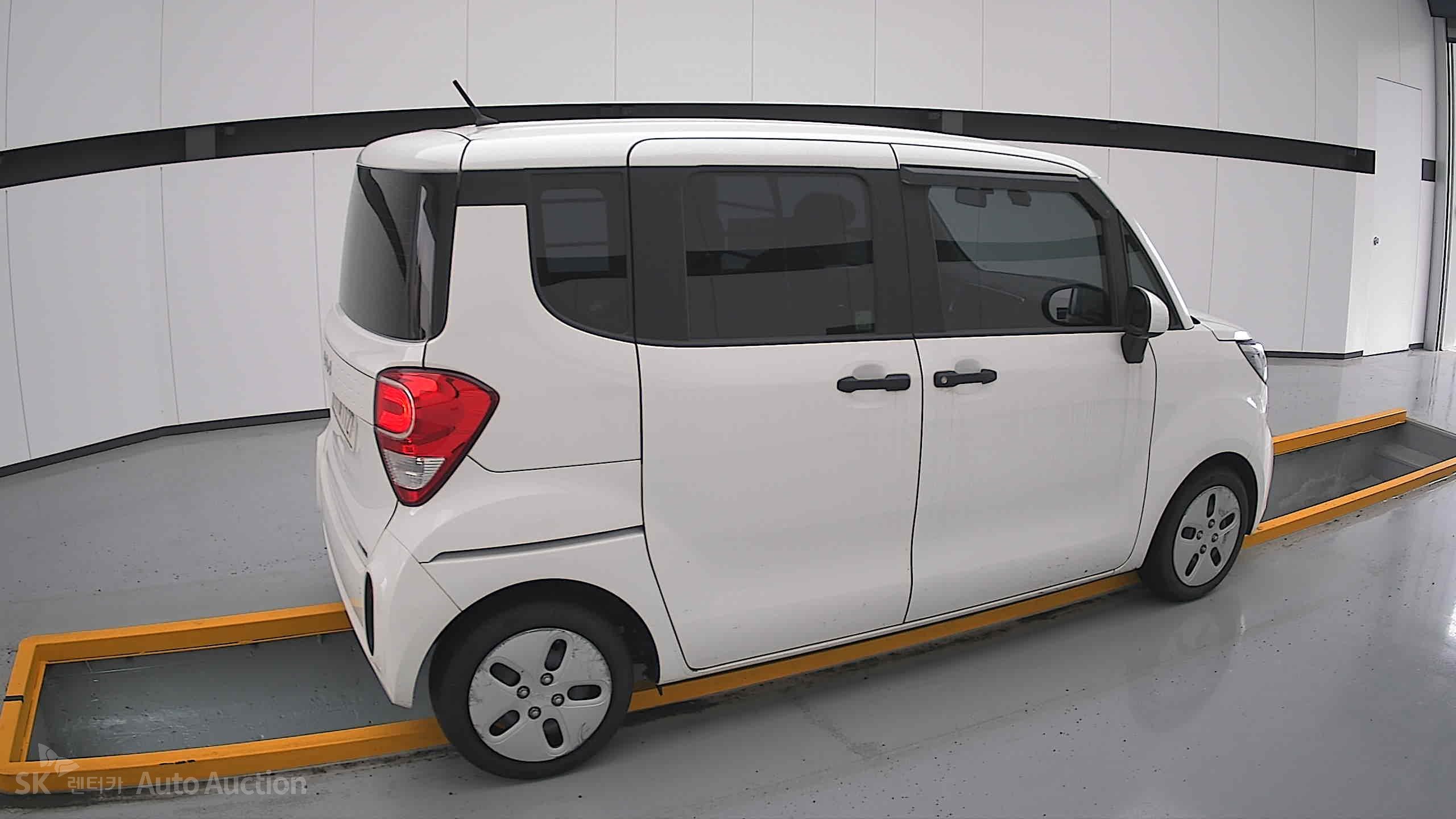 2022 - kia ray