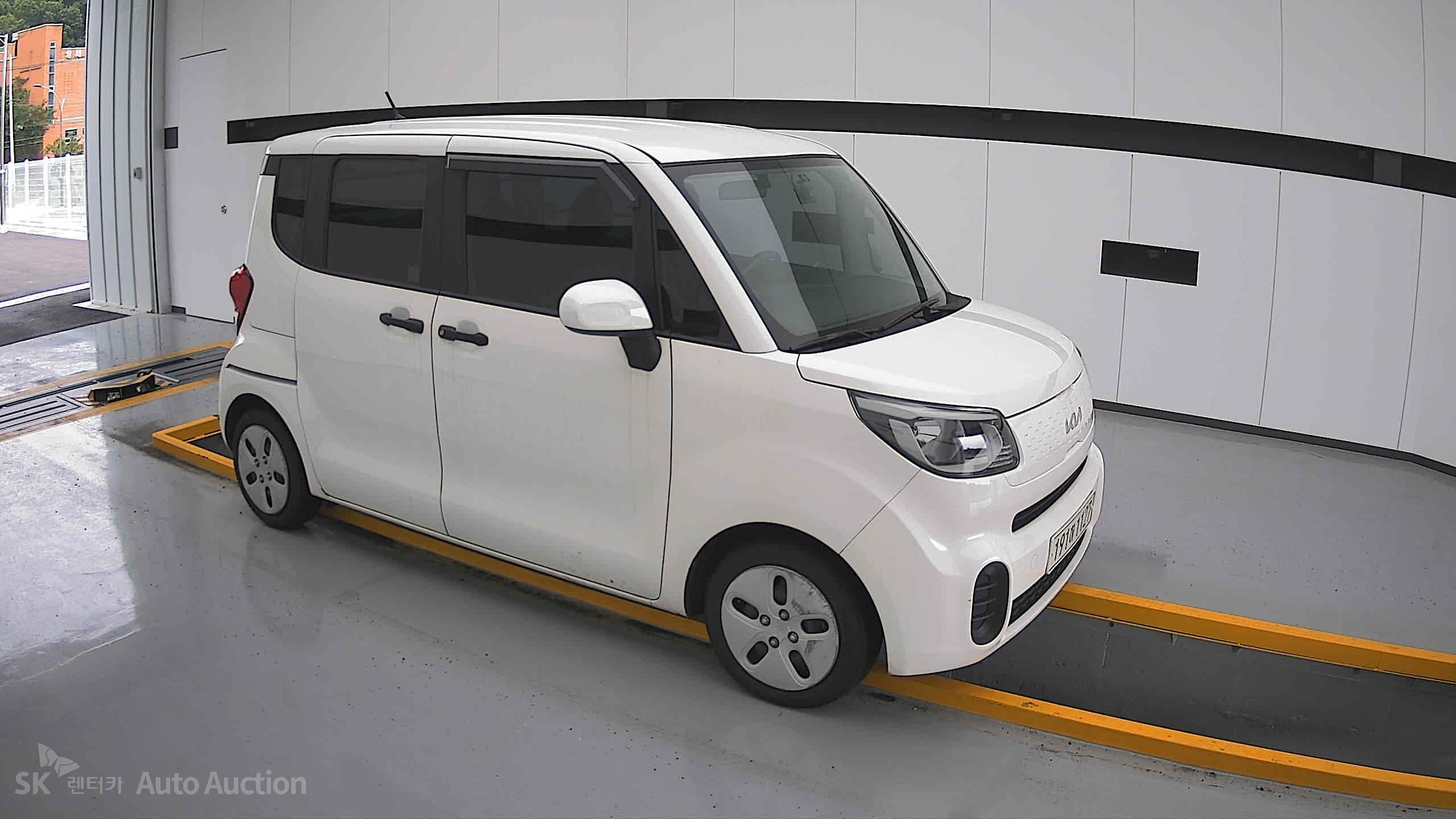 2022 - kia ray