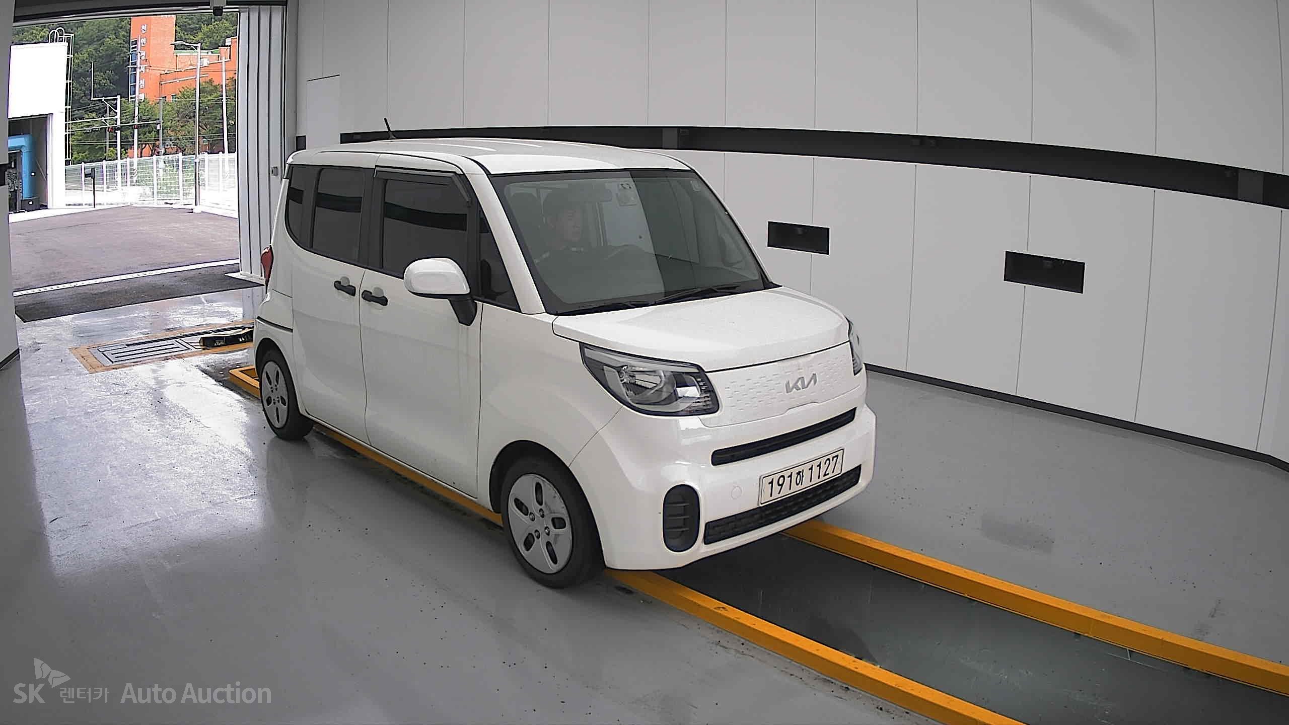2022 - kia ray