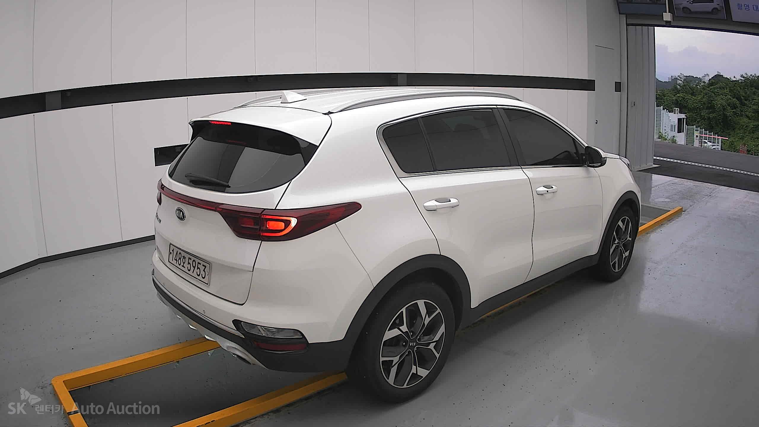 2022 - kia sportage