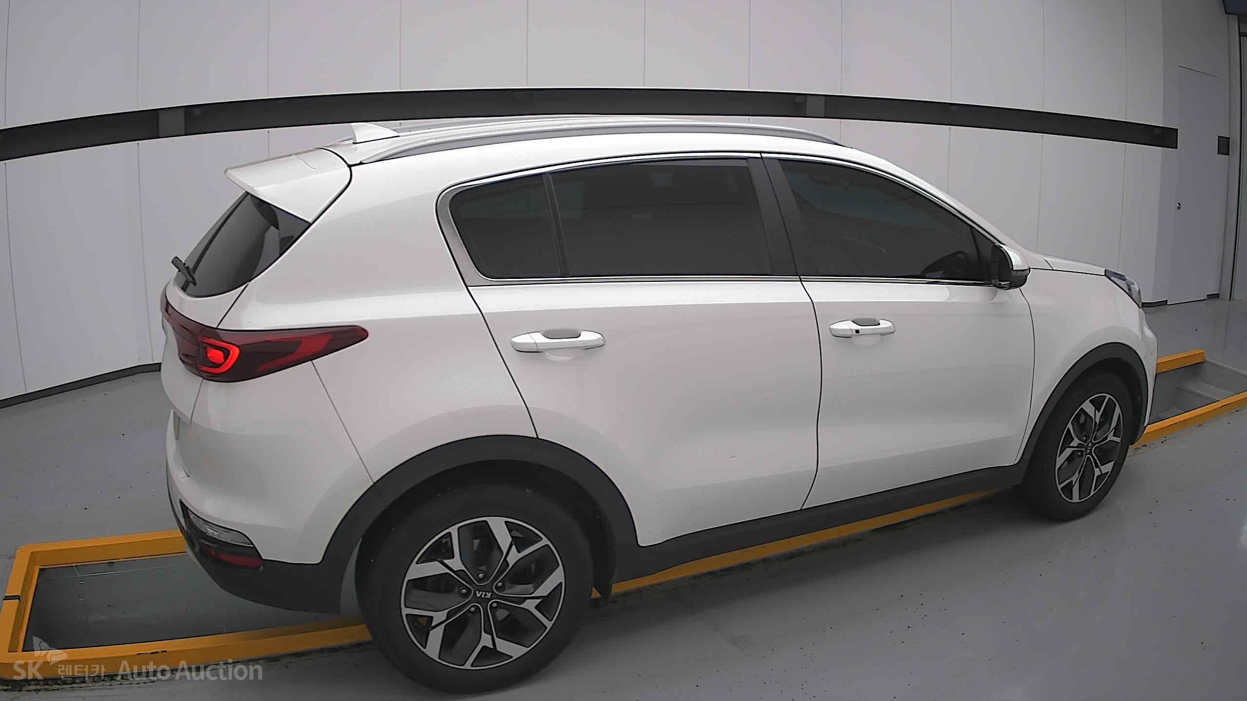 2022 - kia sportage