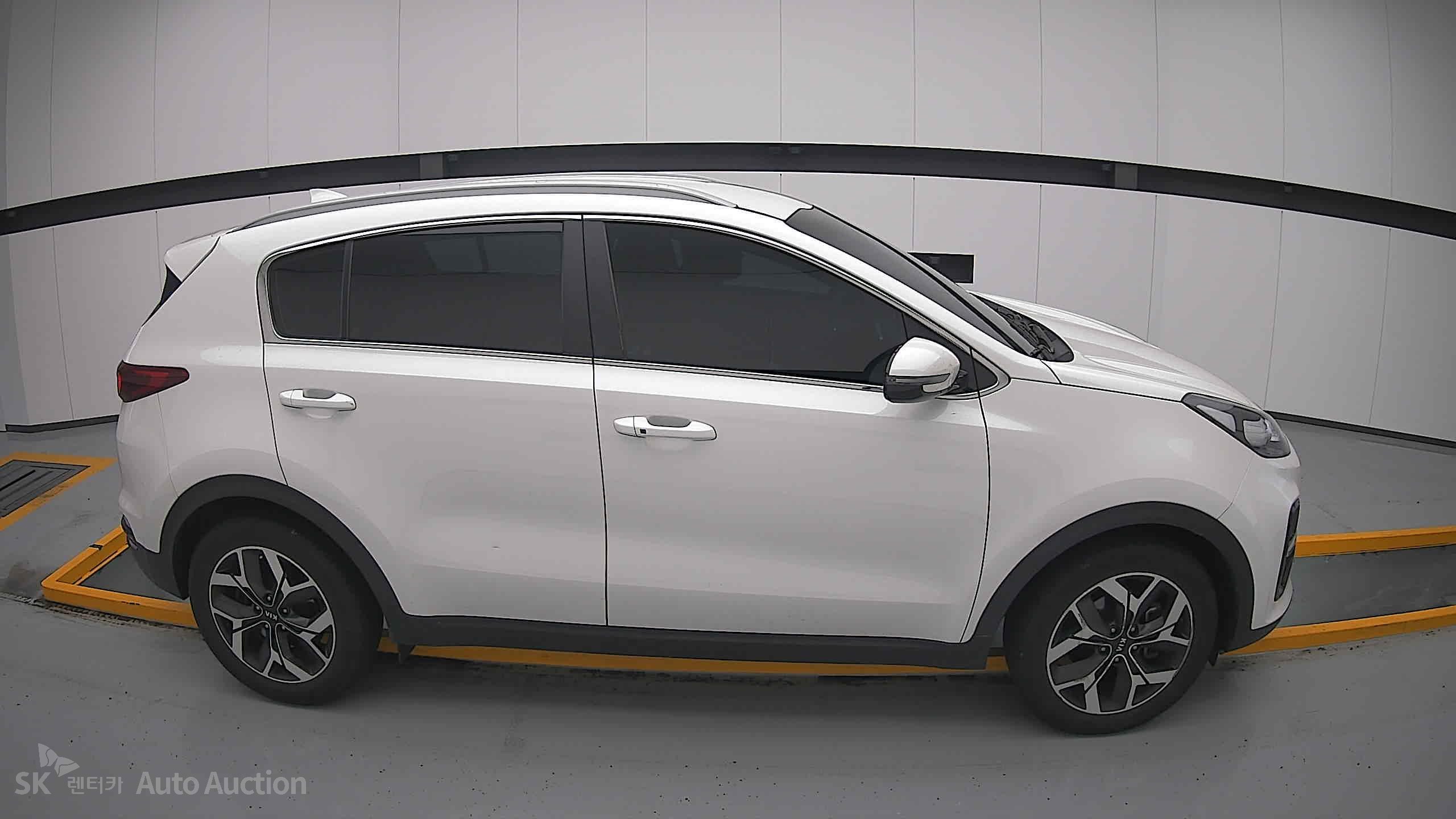 2022 - kia sportage