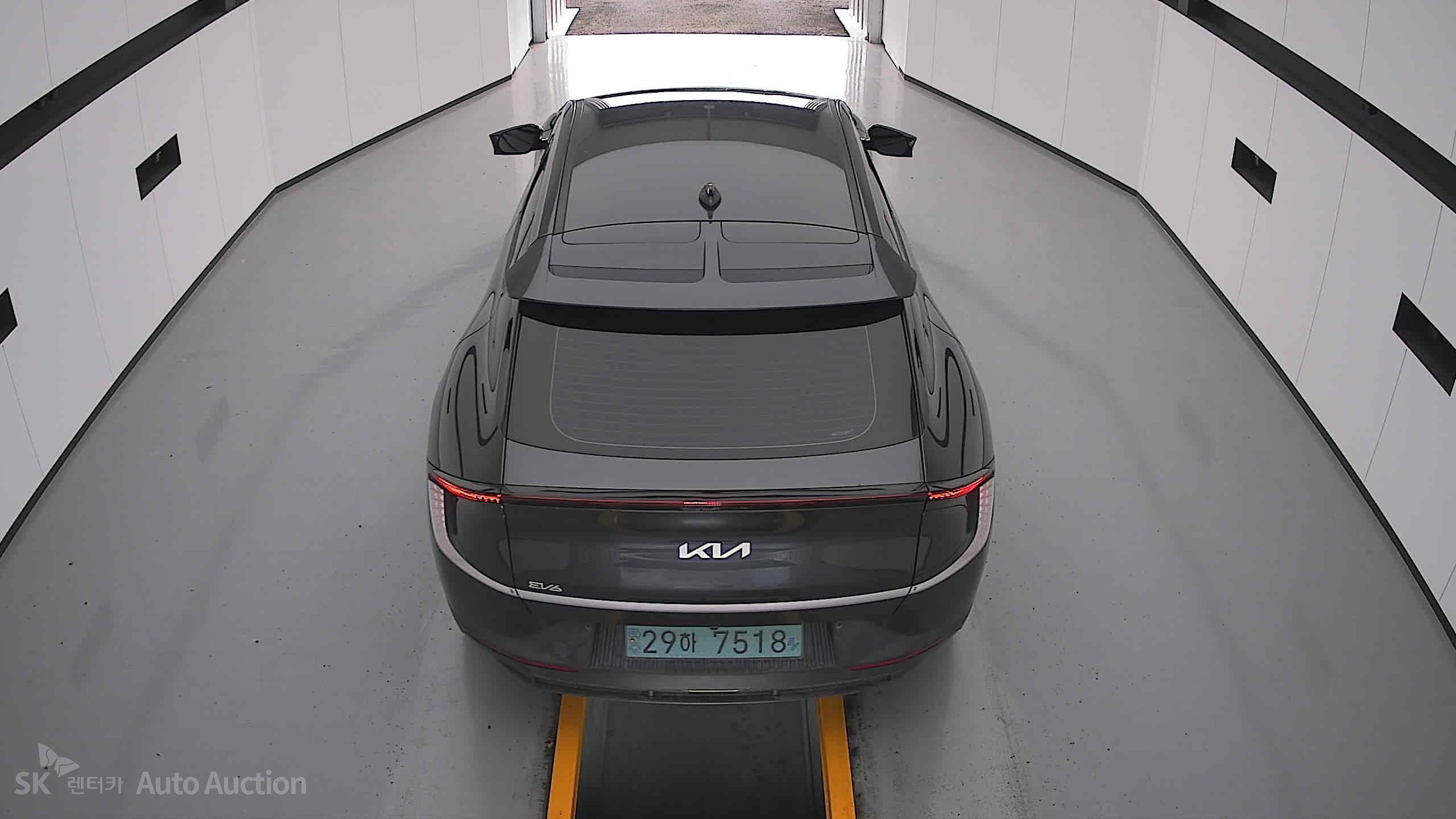 2022 - kia ev6