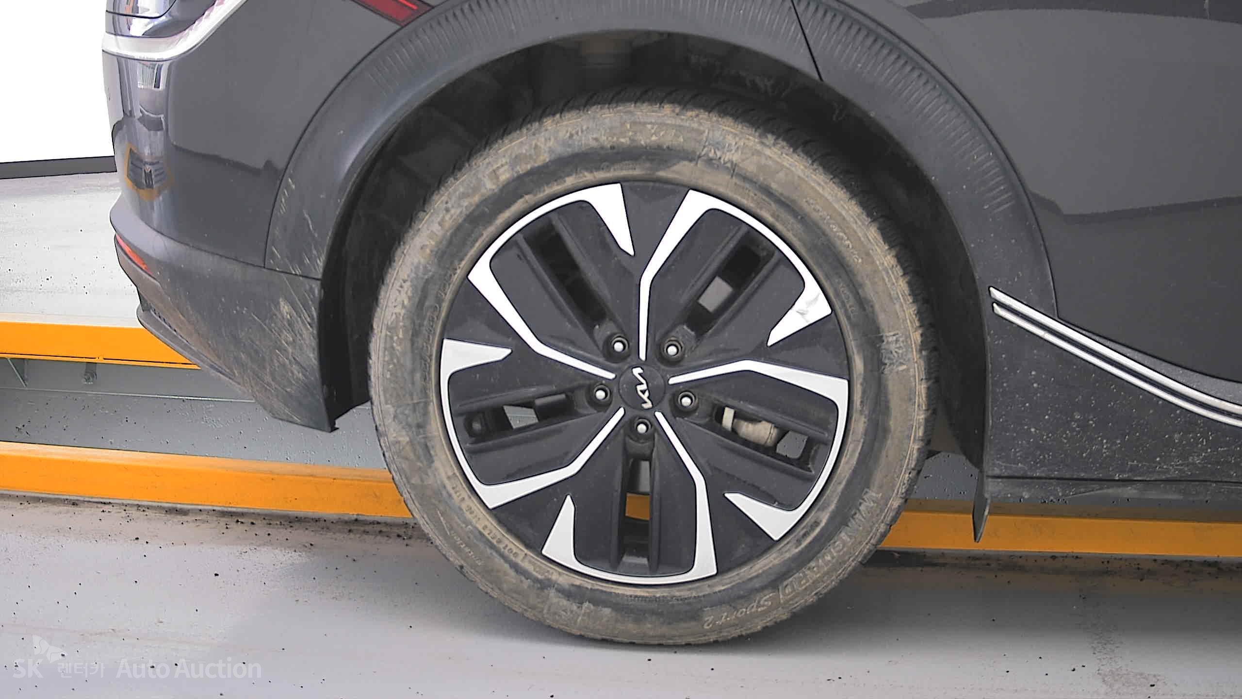 2022 - kia ev6