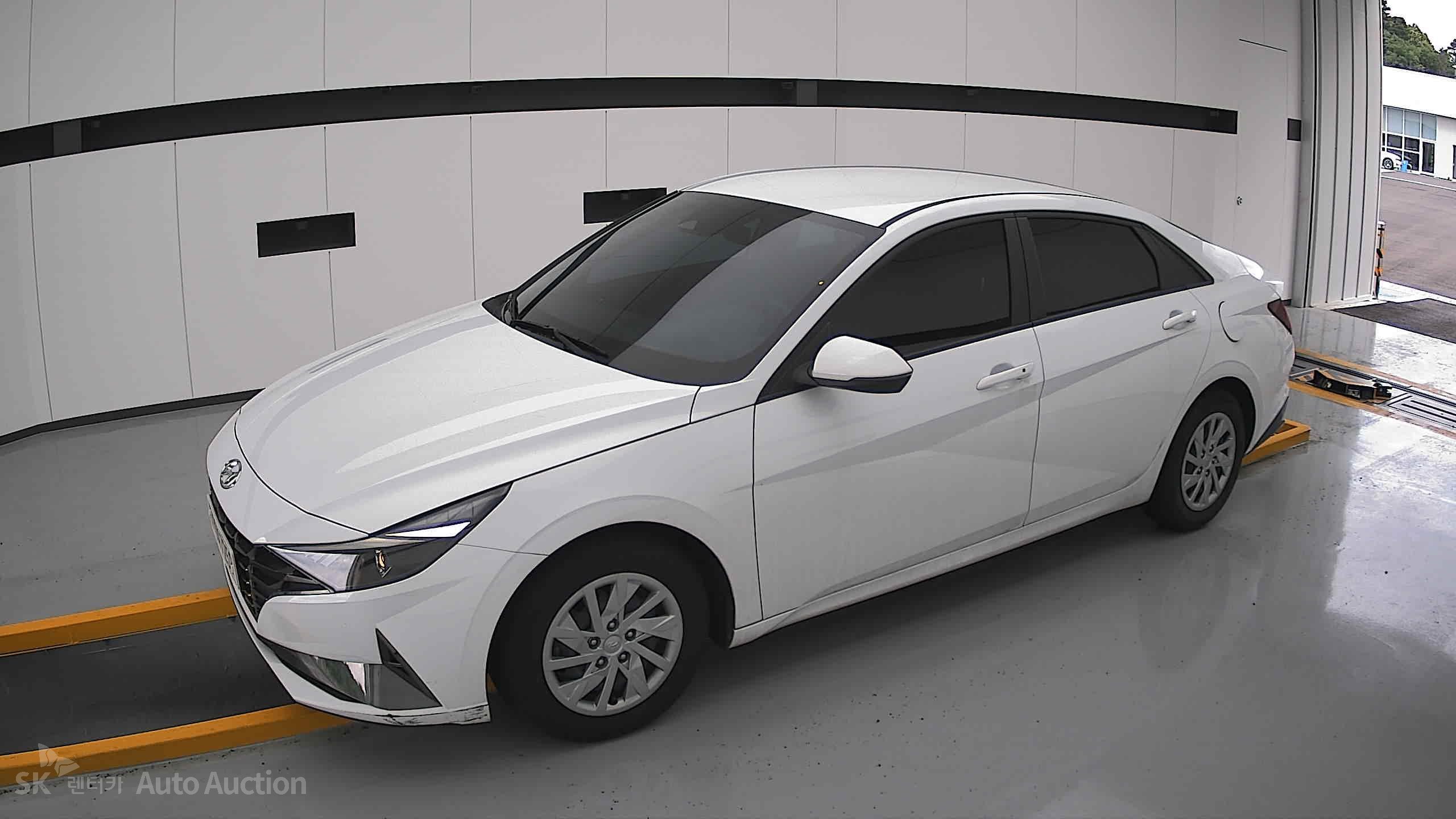 2022 - hyundai avante