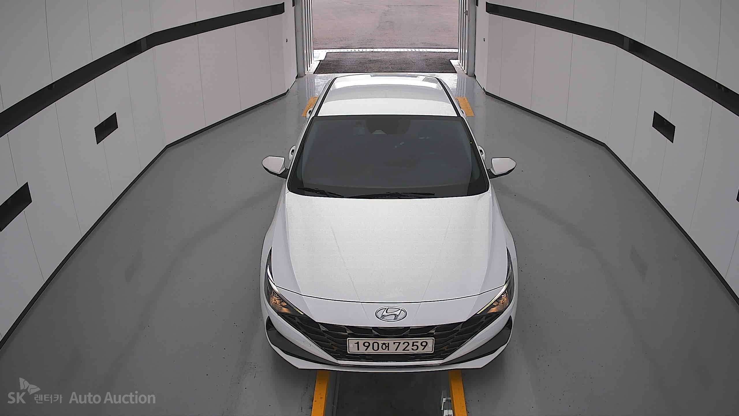 2022 - hyundai avante