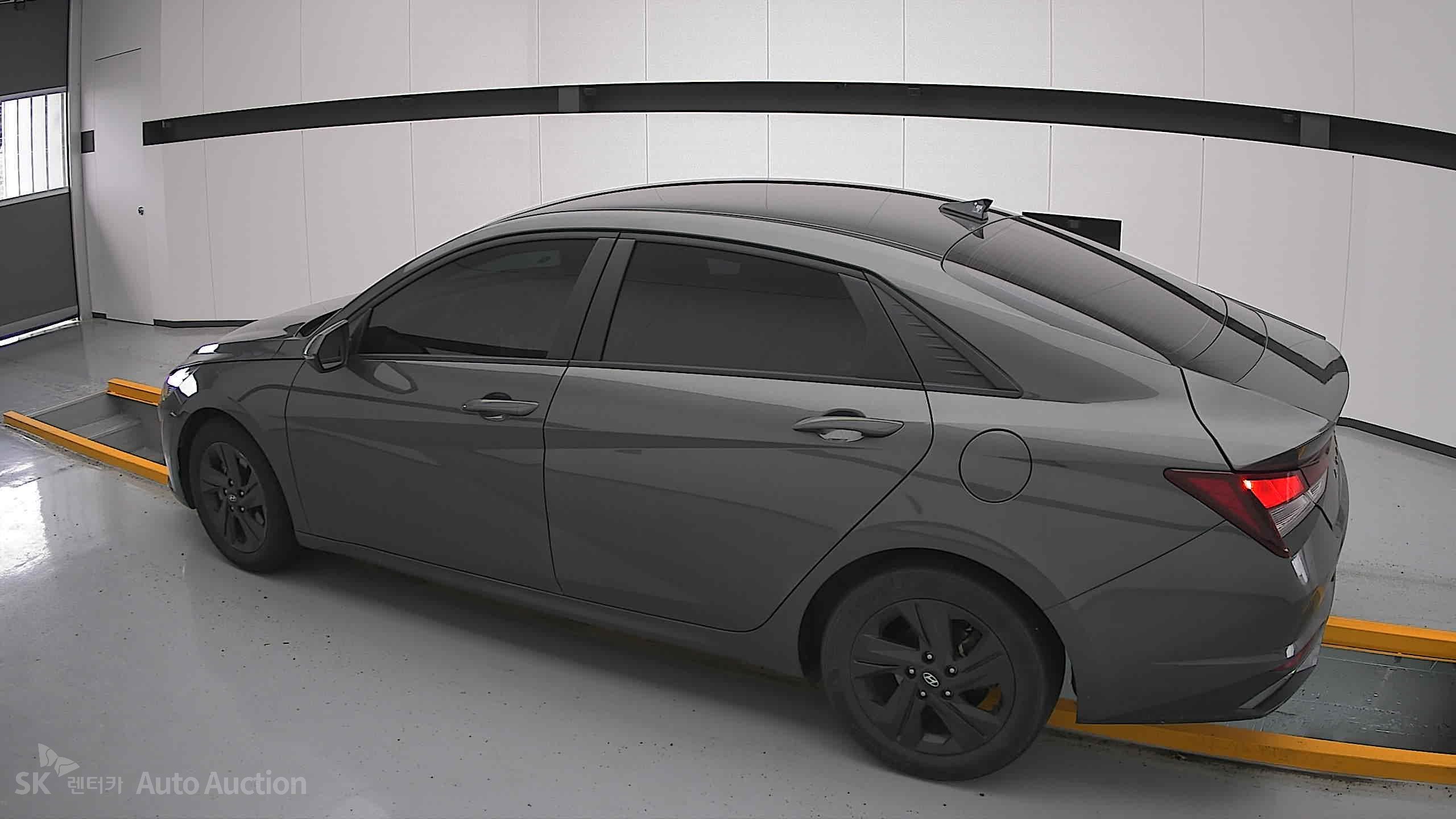 2023 - hyundai avante