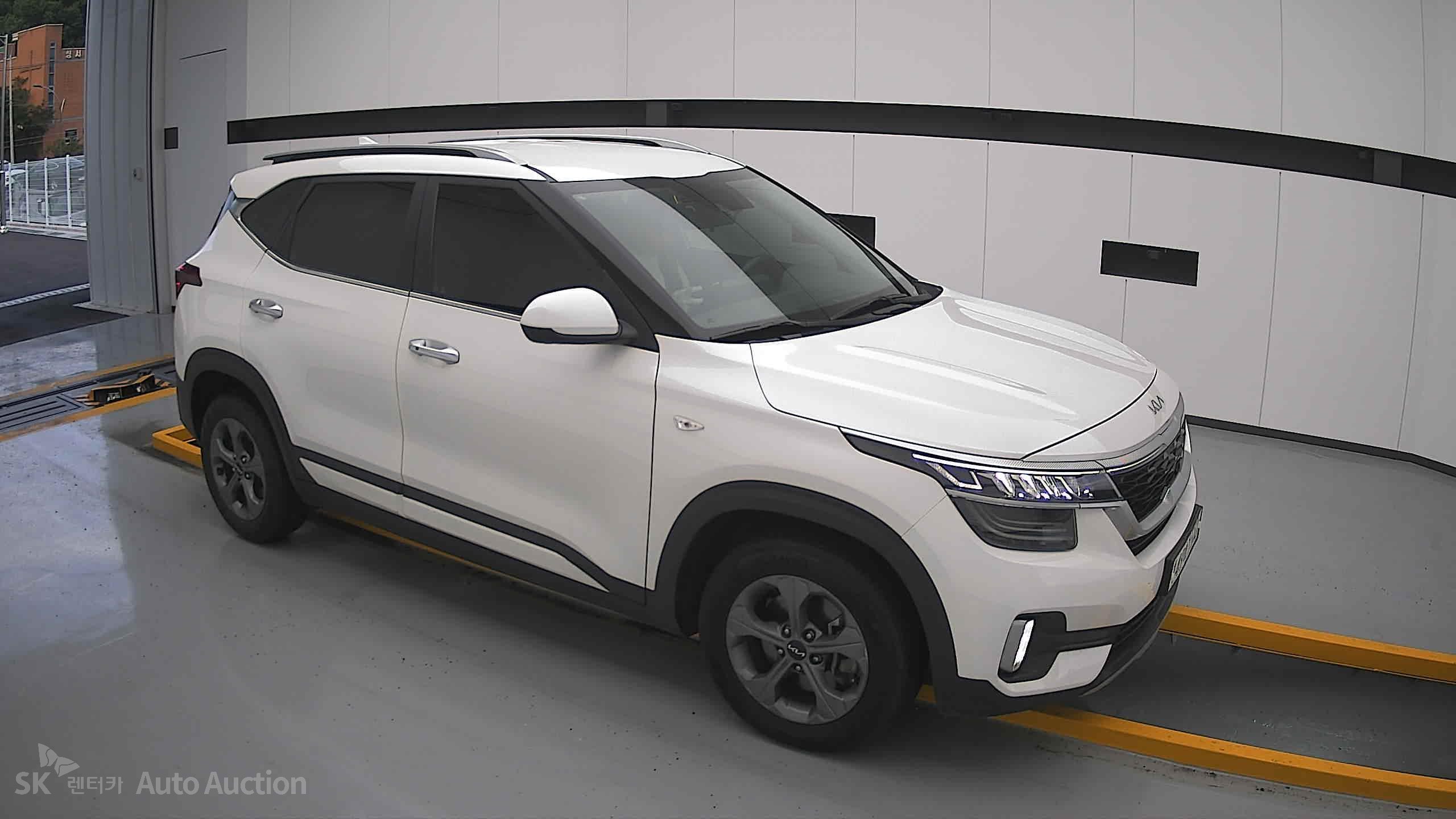 2023 - kia seltos