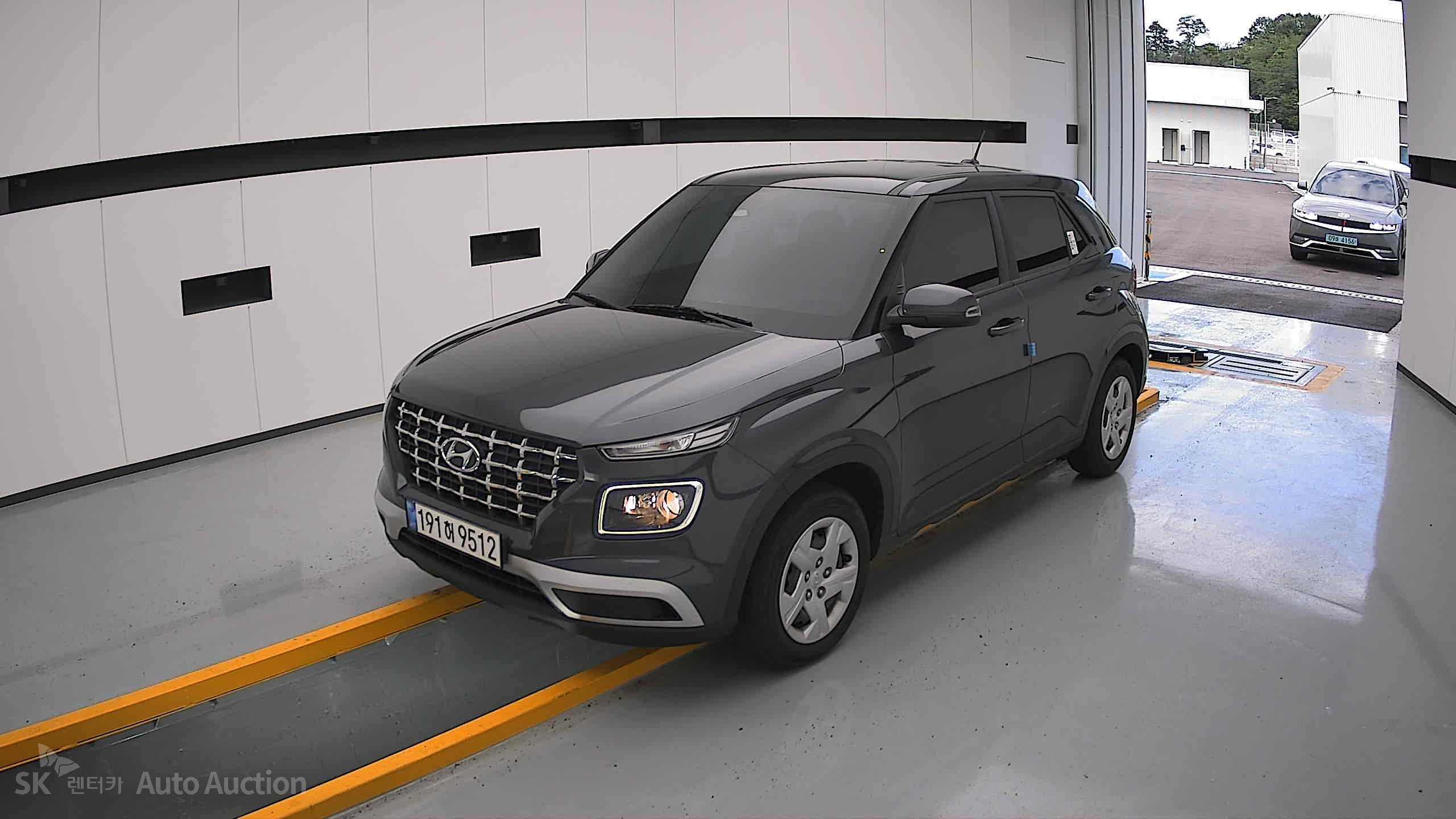 2023 - hyundai venue