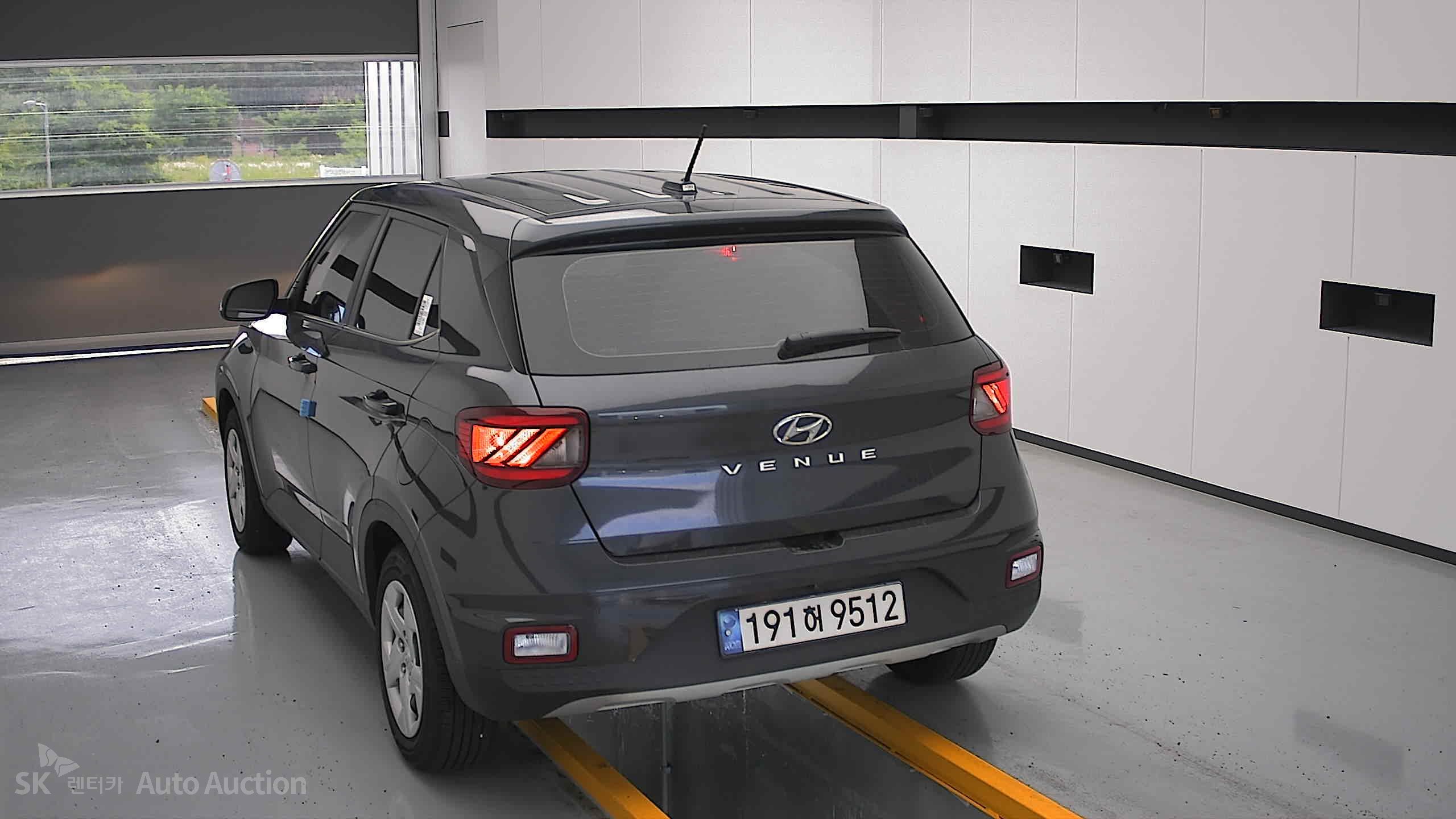 2023 - hyundai venue