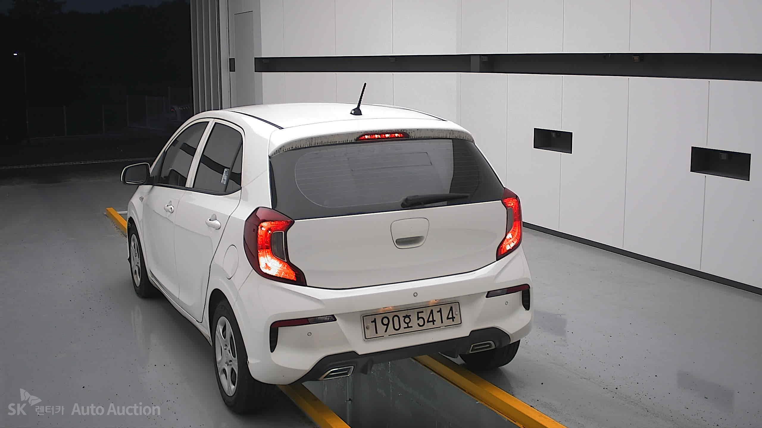 2022 - kia morning