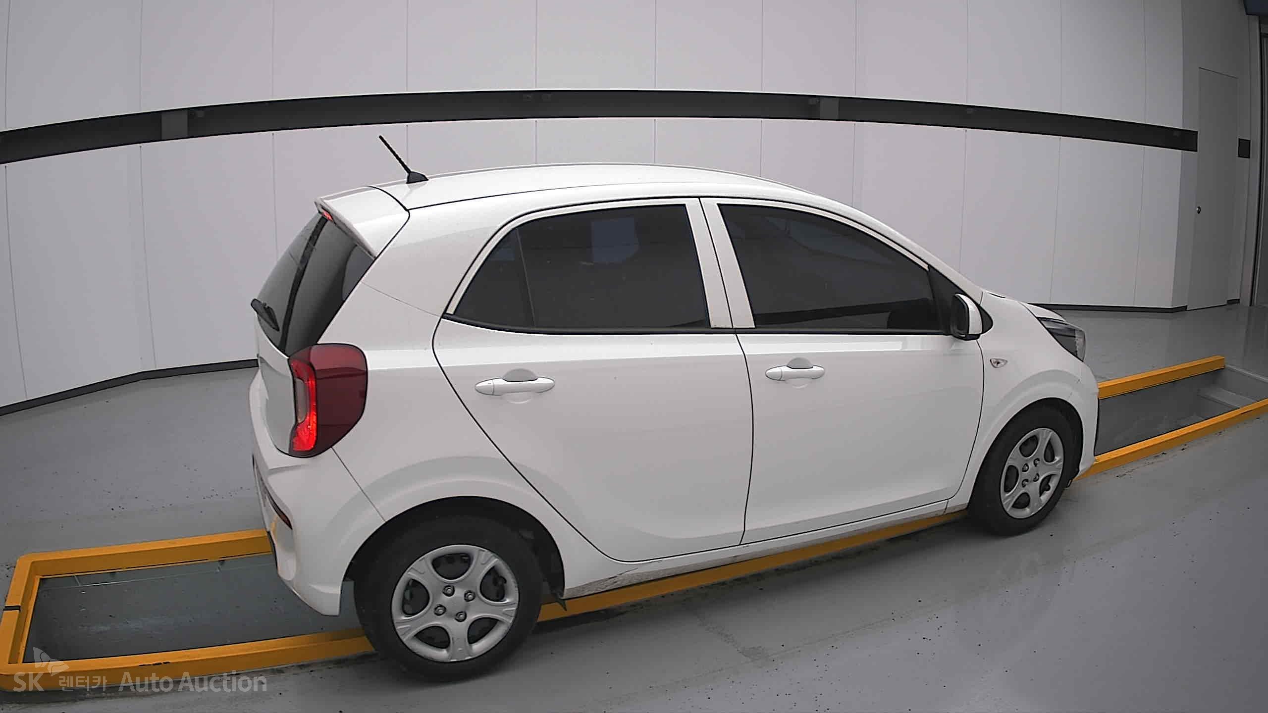 2022 - kia morning