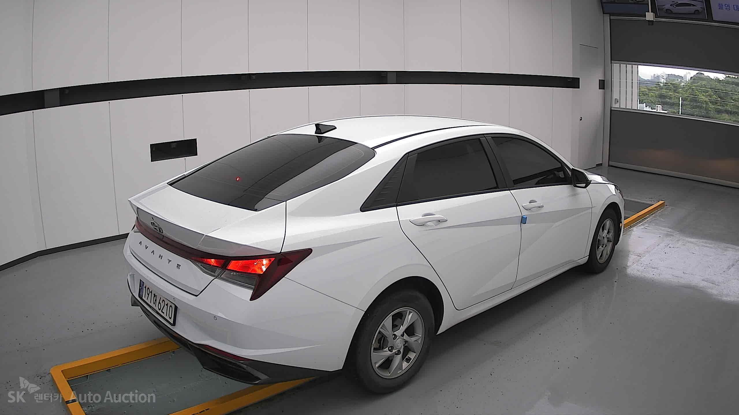 2023 - hyundai avante