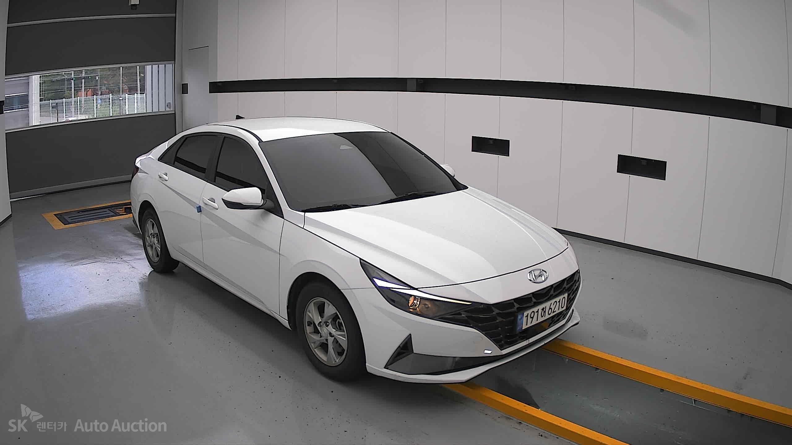 2023 - hyundai avante