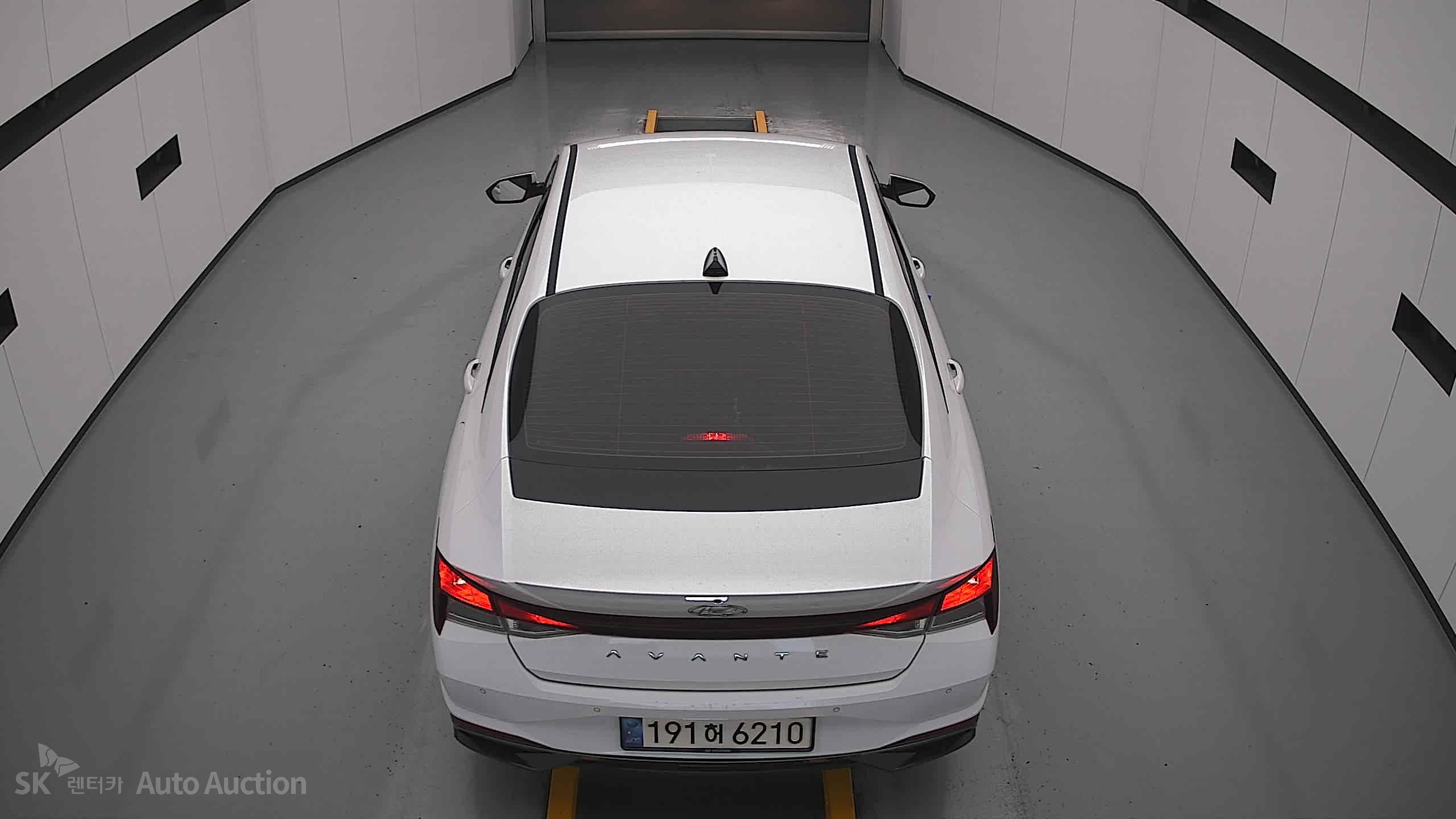 2023 - hyundai avante