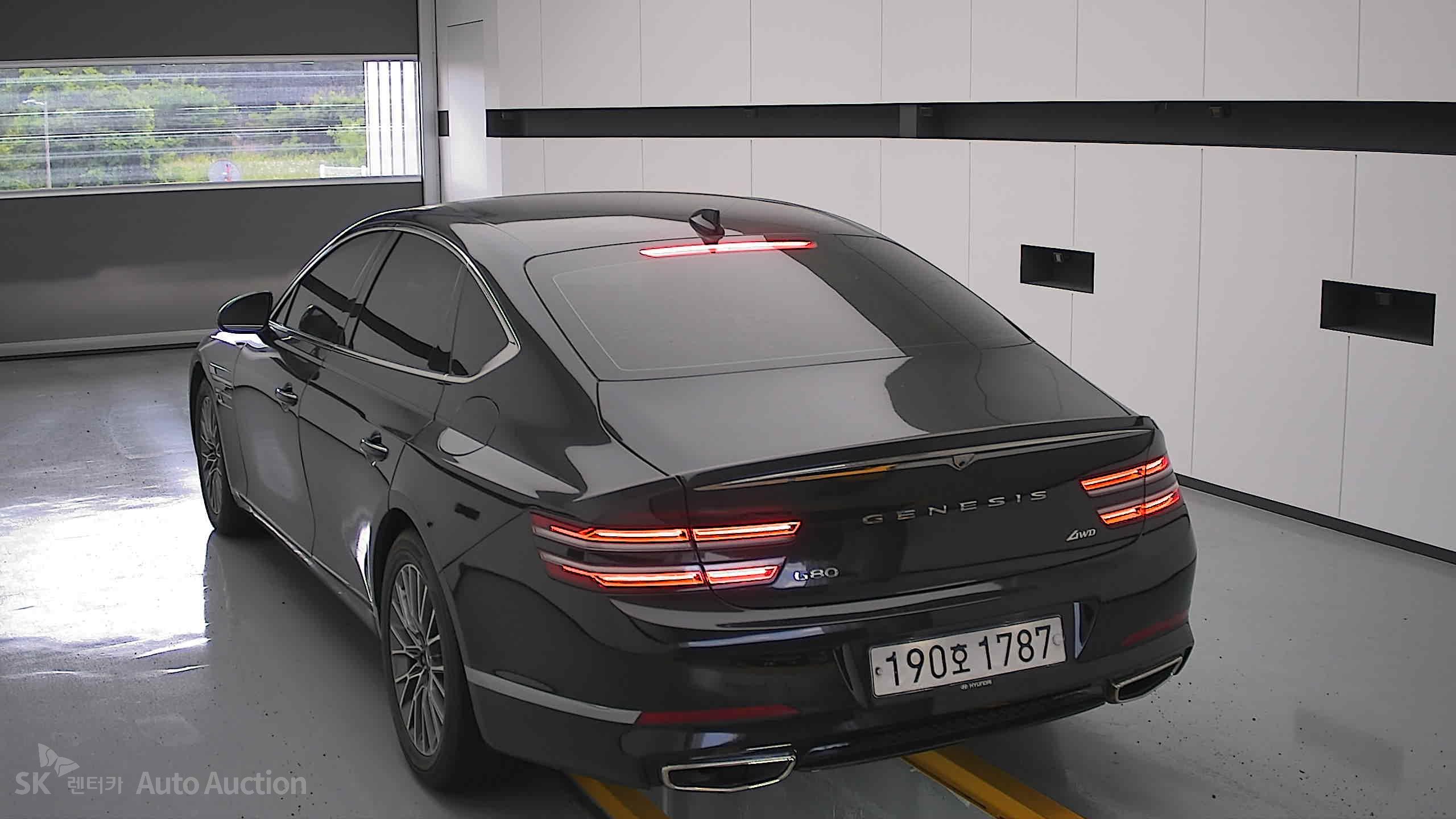 2022 - genesis g80