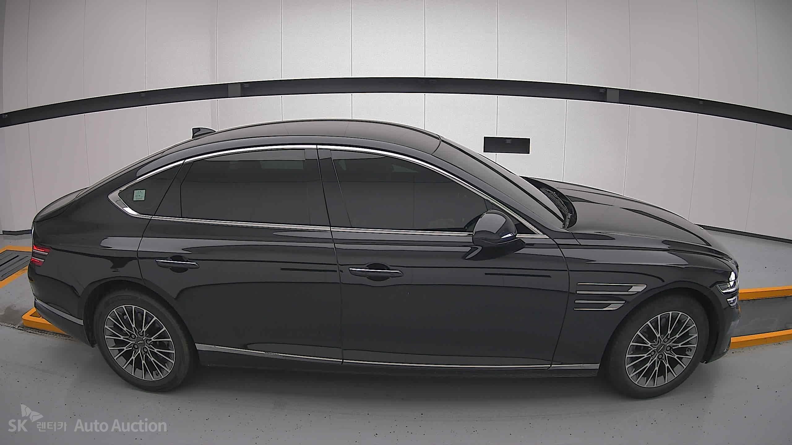 2022 - genesis g80