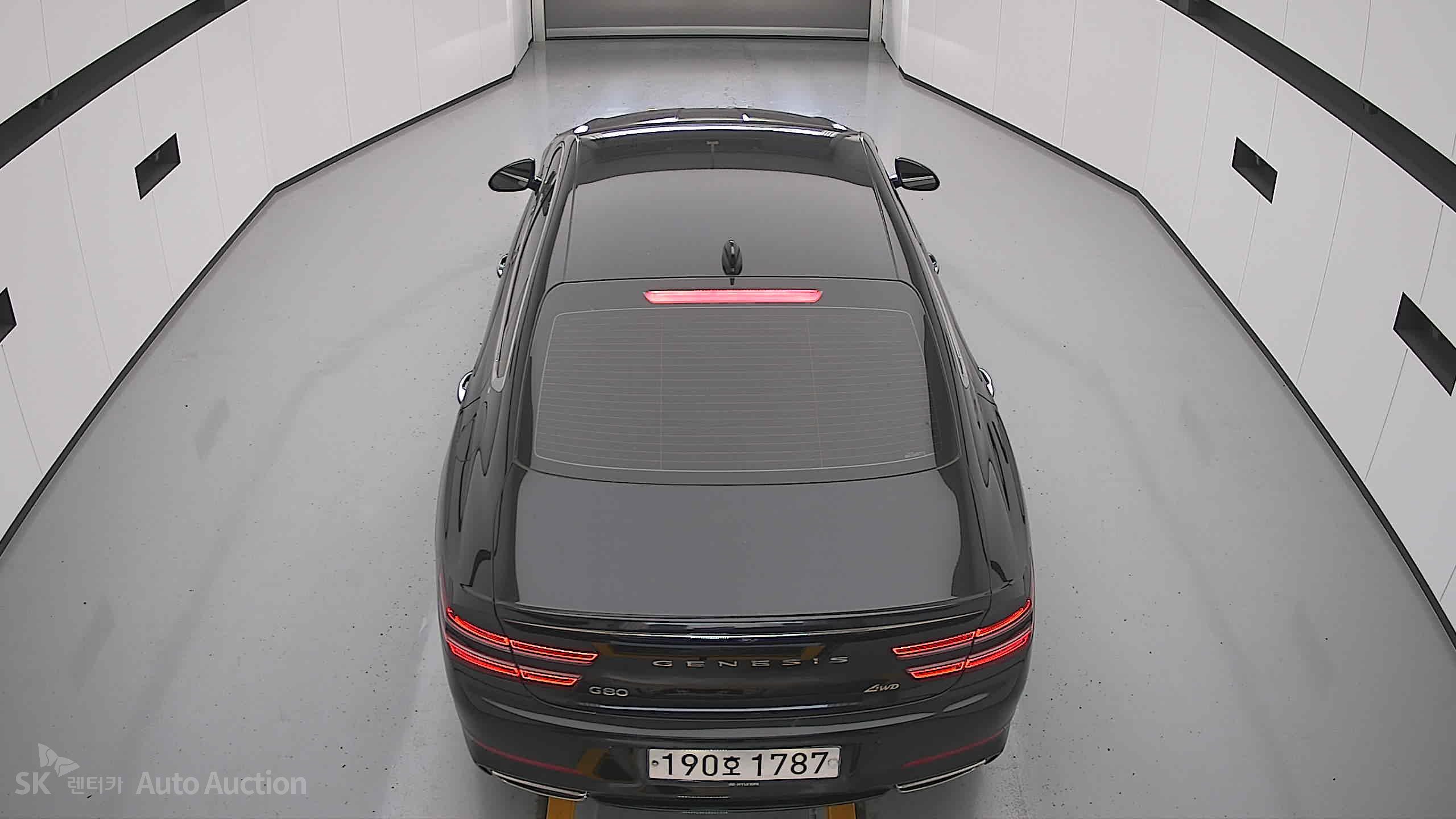 2022 - genesis g80