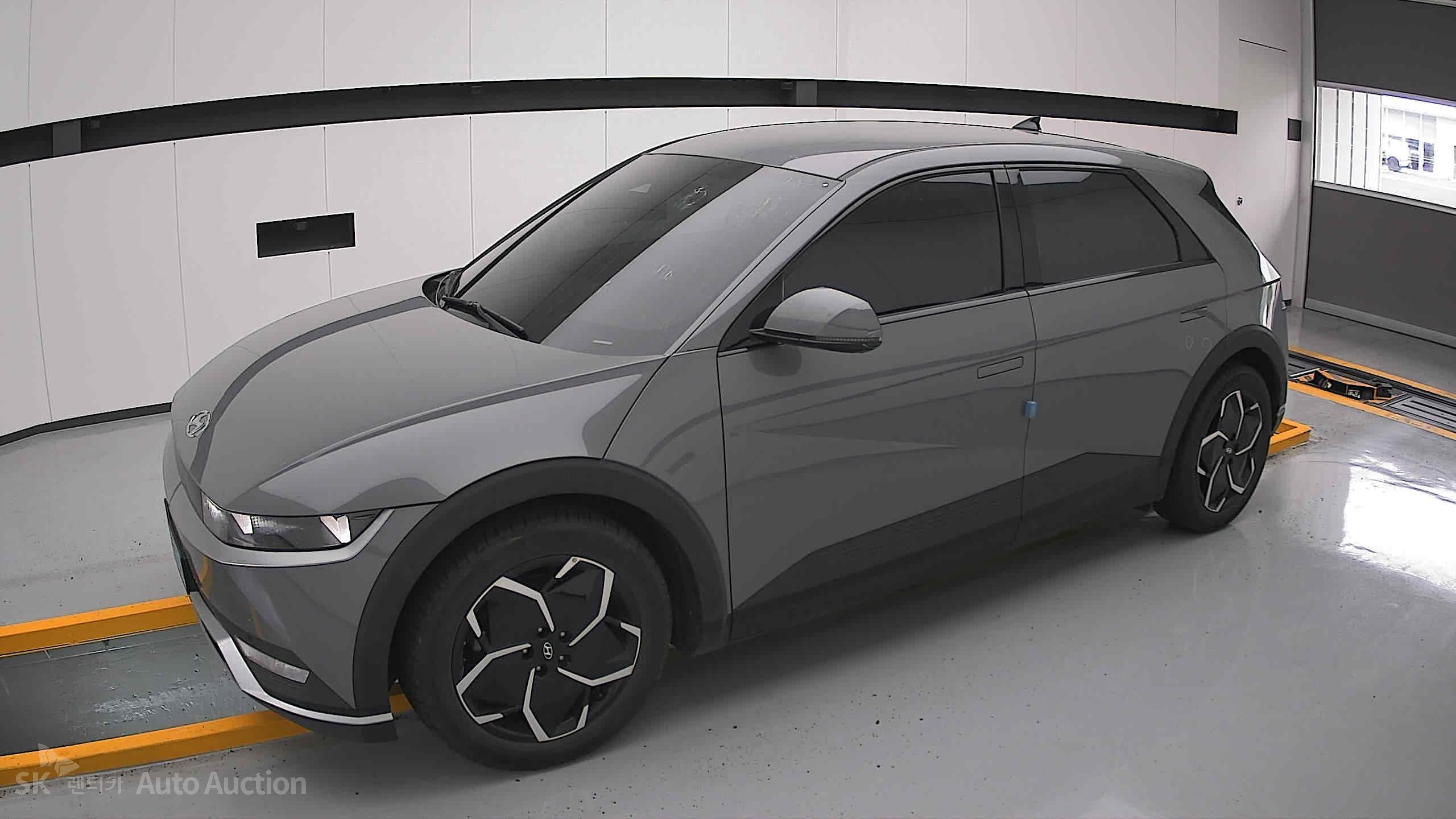 2023 - hyundai ioniq
