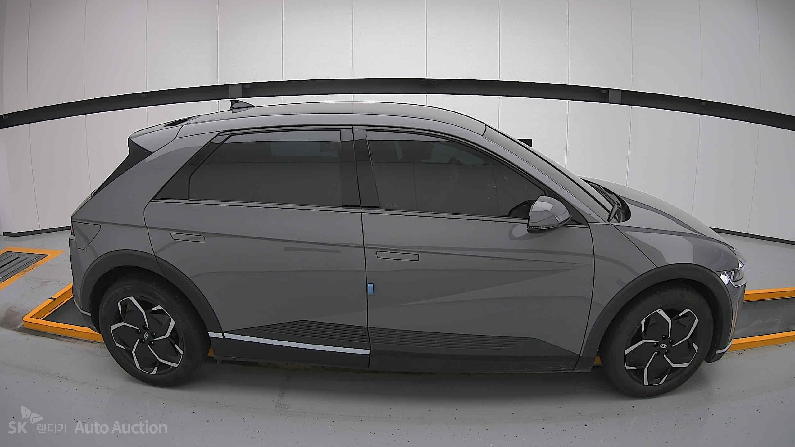 2023 - hyundai ioniq