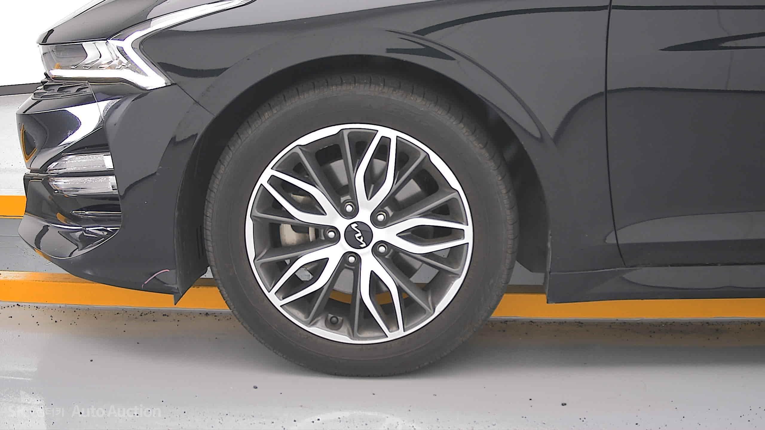 2023 - kia k5