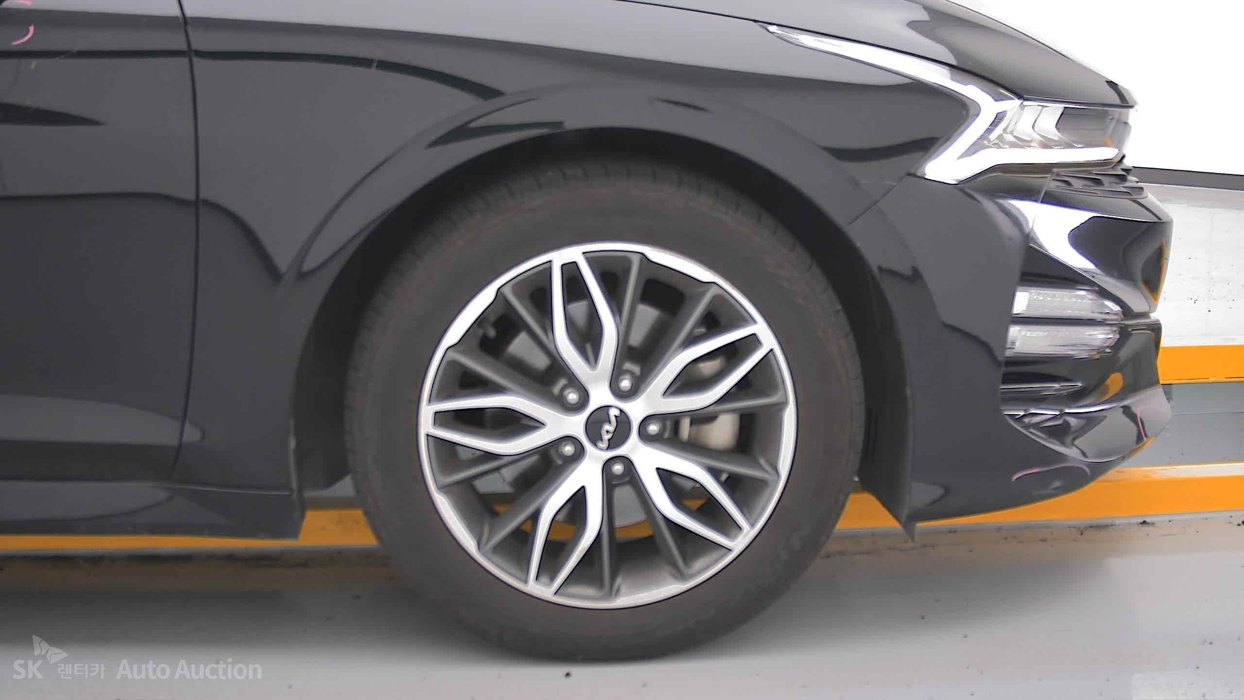 2023 - kia k5