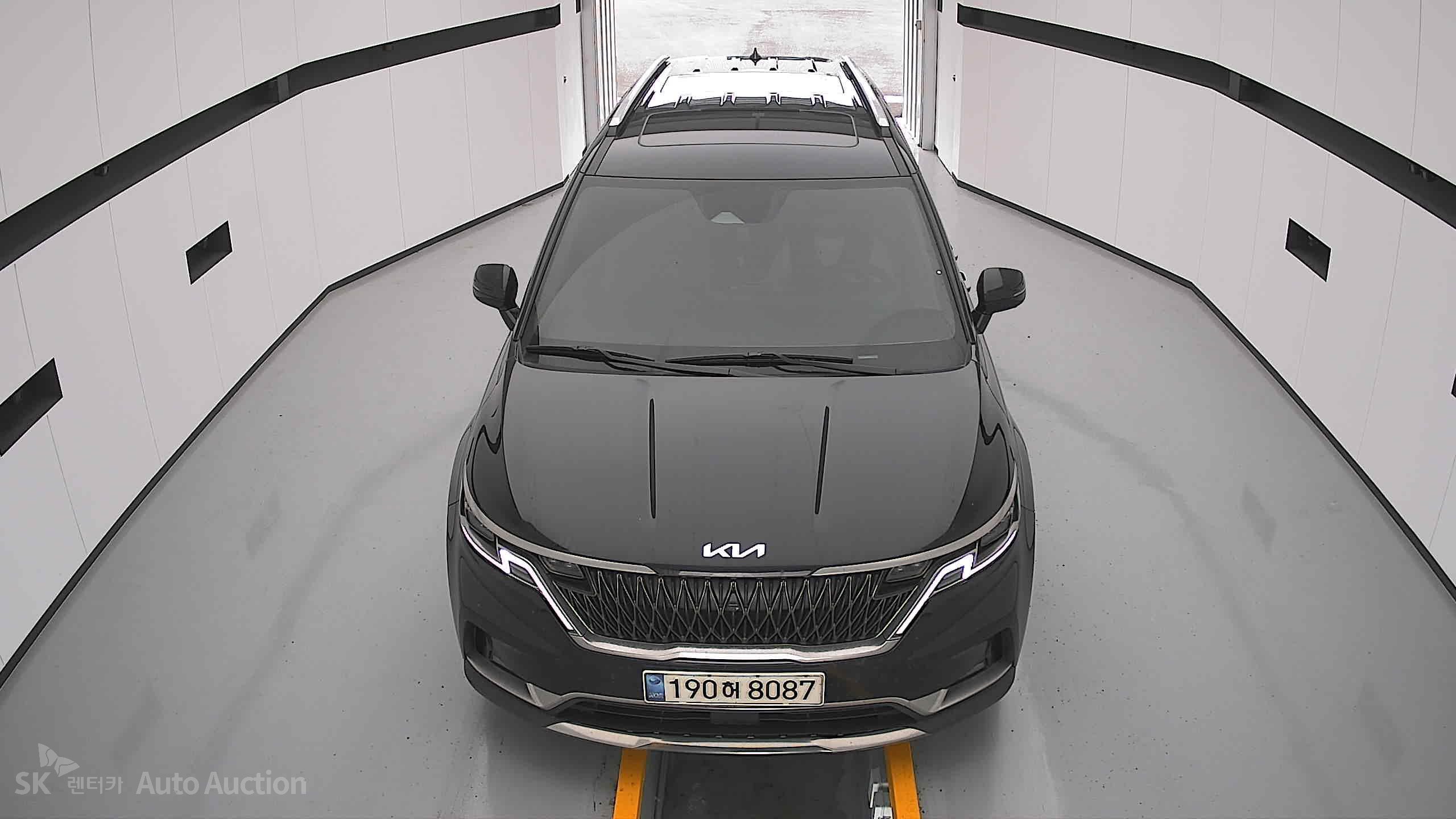 2022 - kia carnival