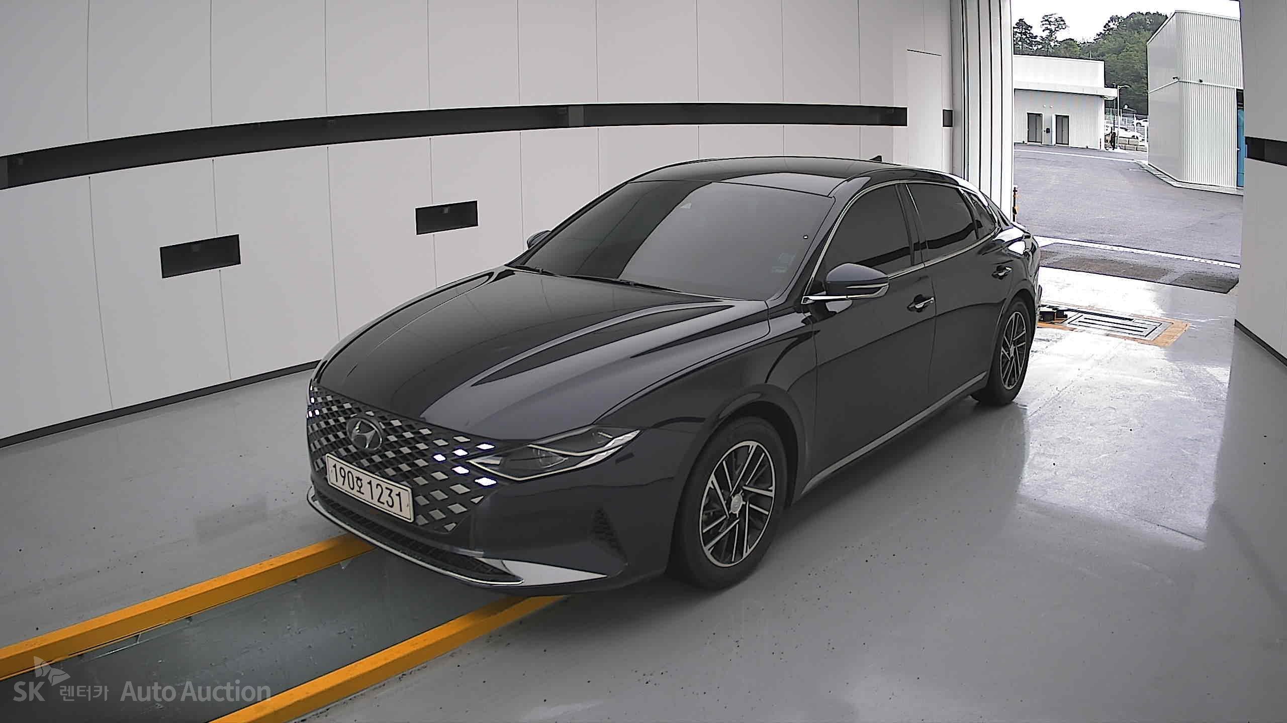 2022 - hyundai grandeur