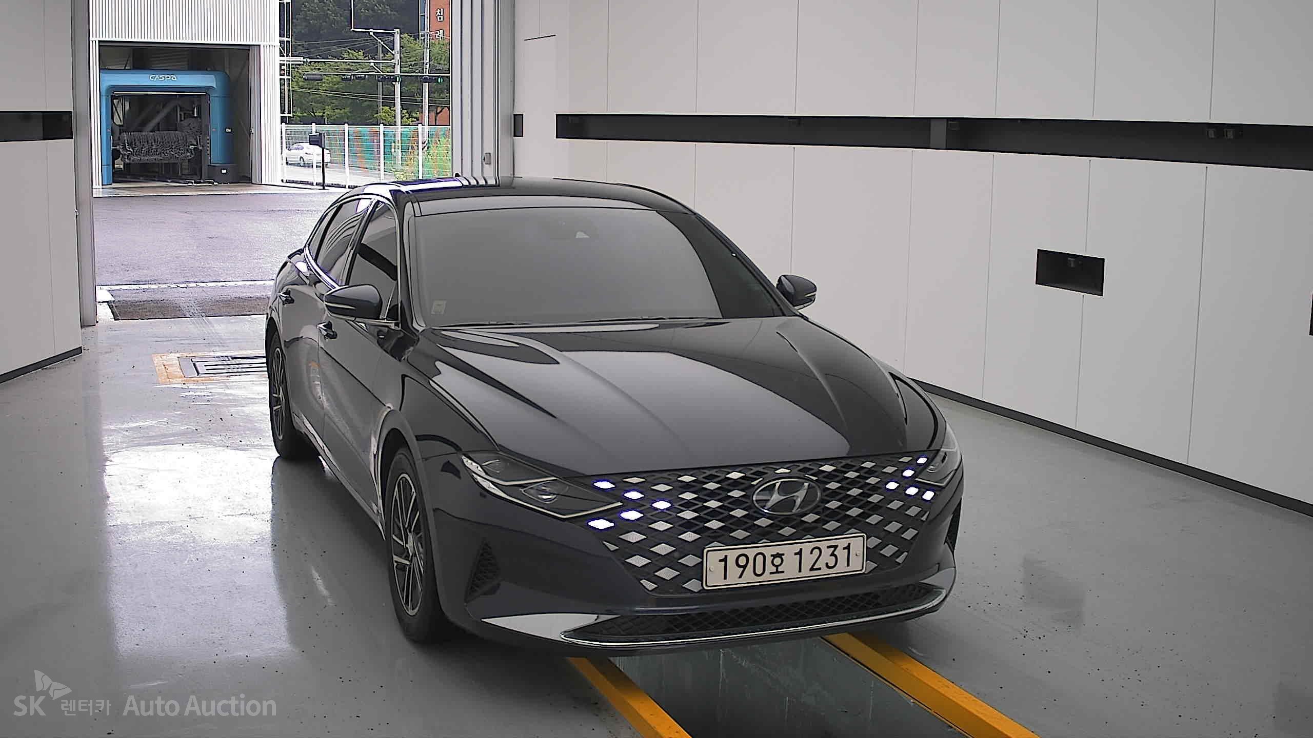 2022 - hyundai grandeur