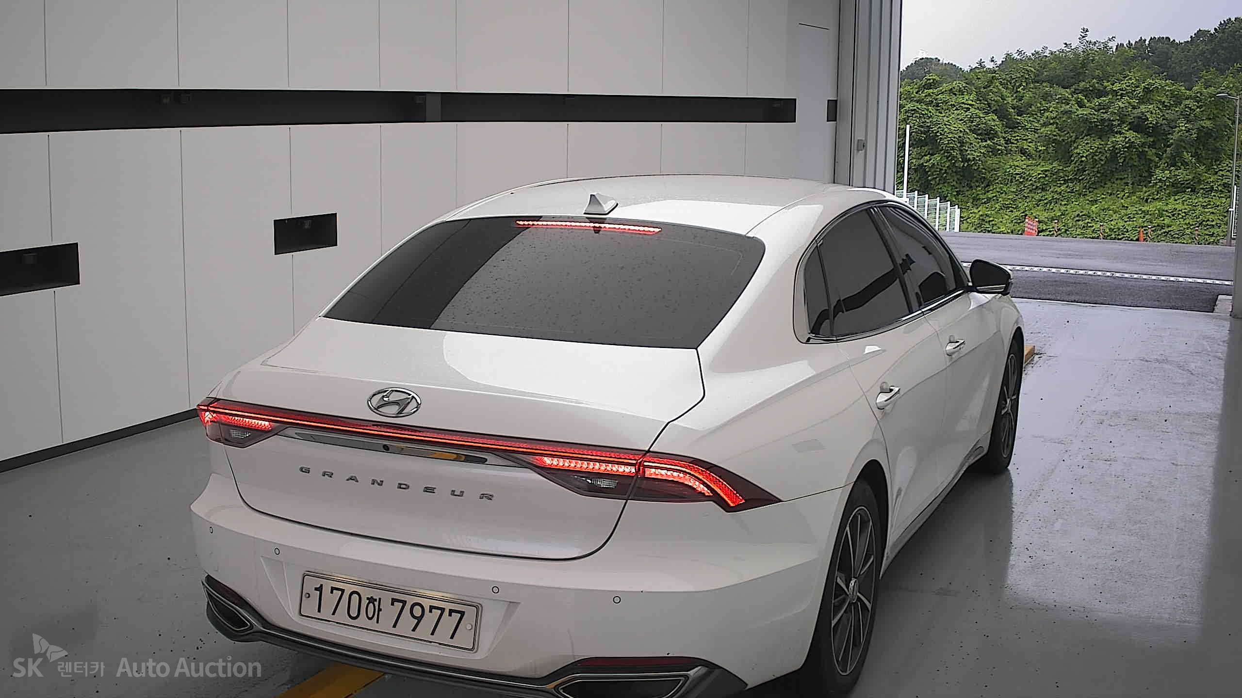 2022 - hyundai grandeur