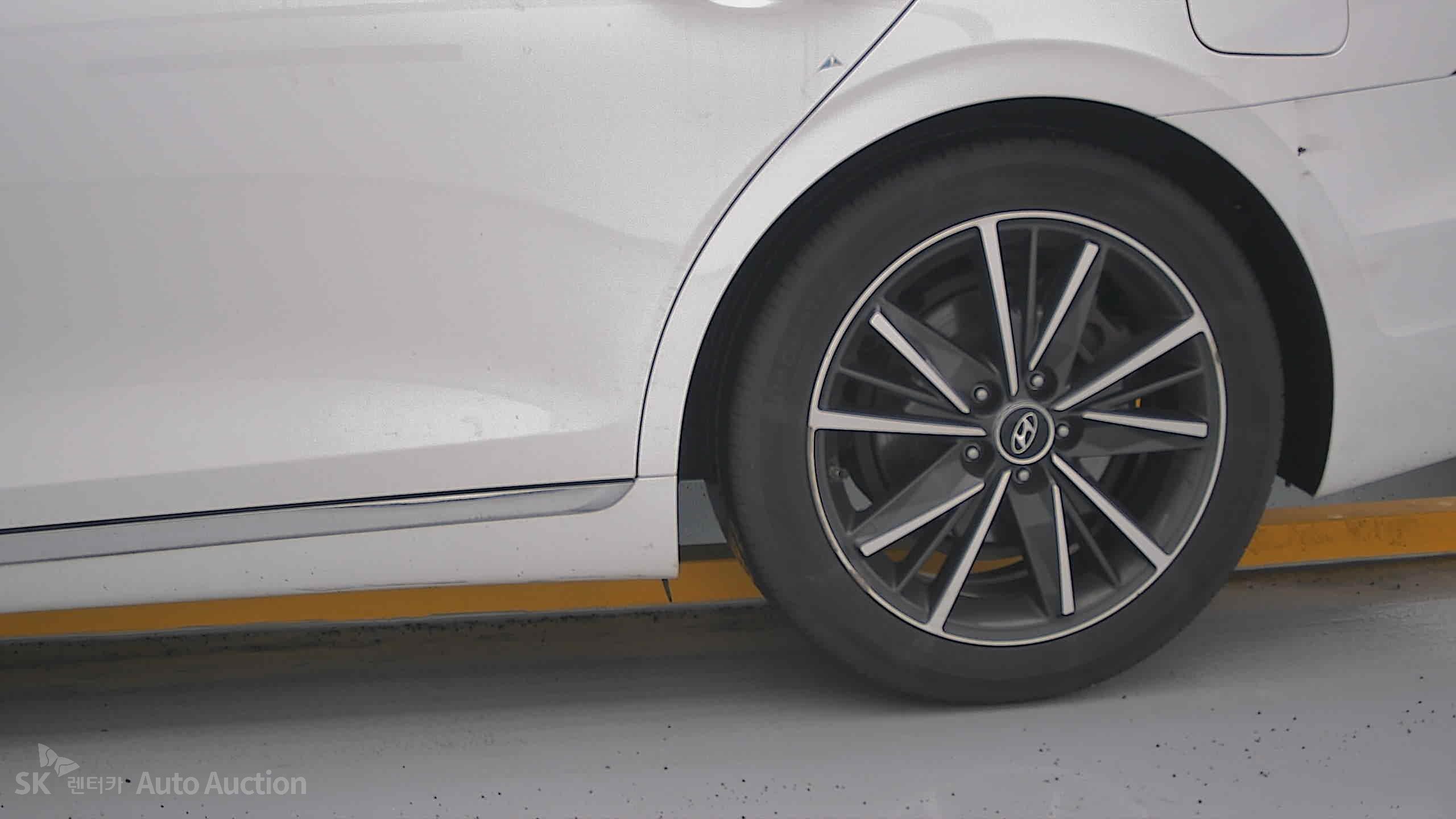 2022 - hyundai grandeur