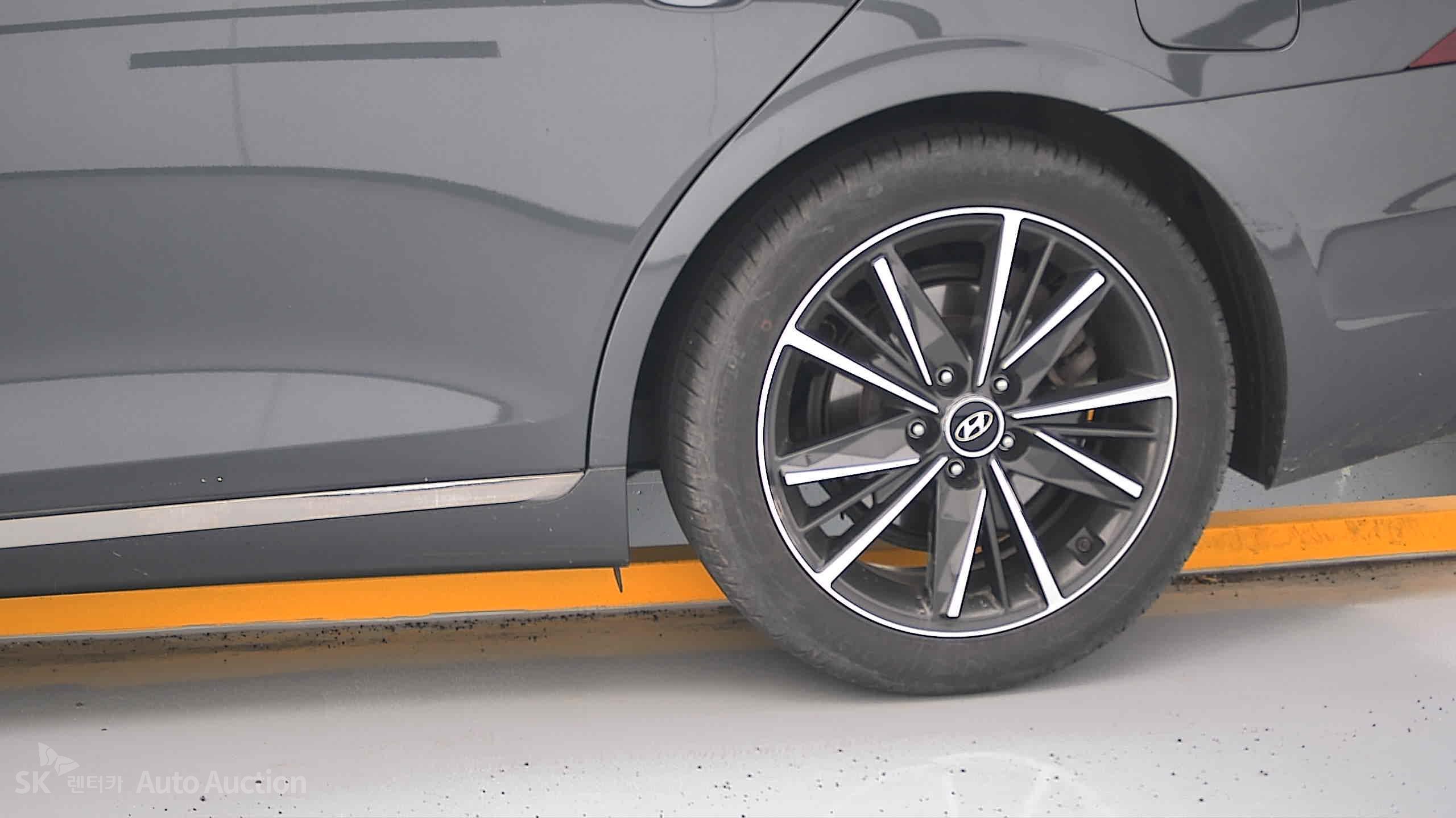 2023 - hyundai grandeur