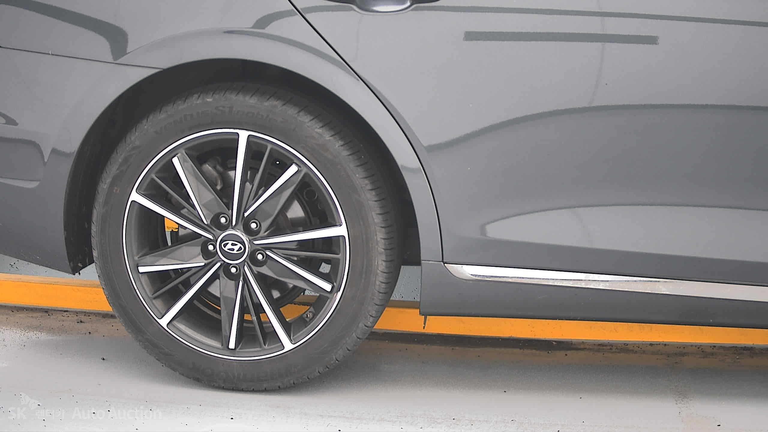 2023 - hyundai grandeur