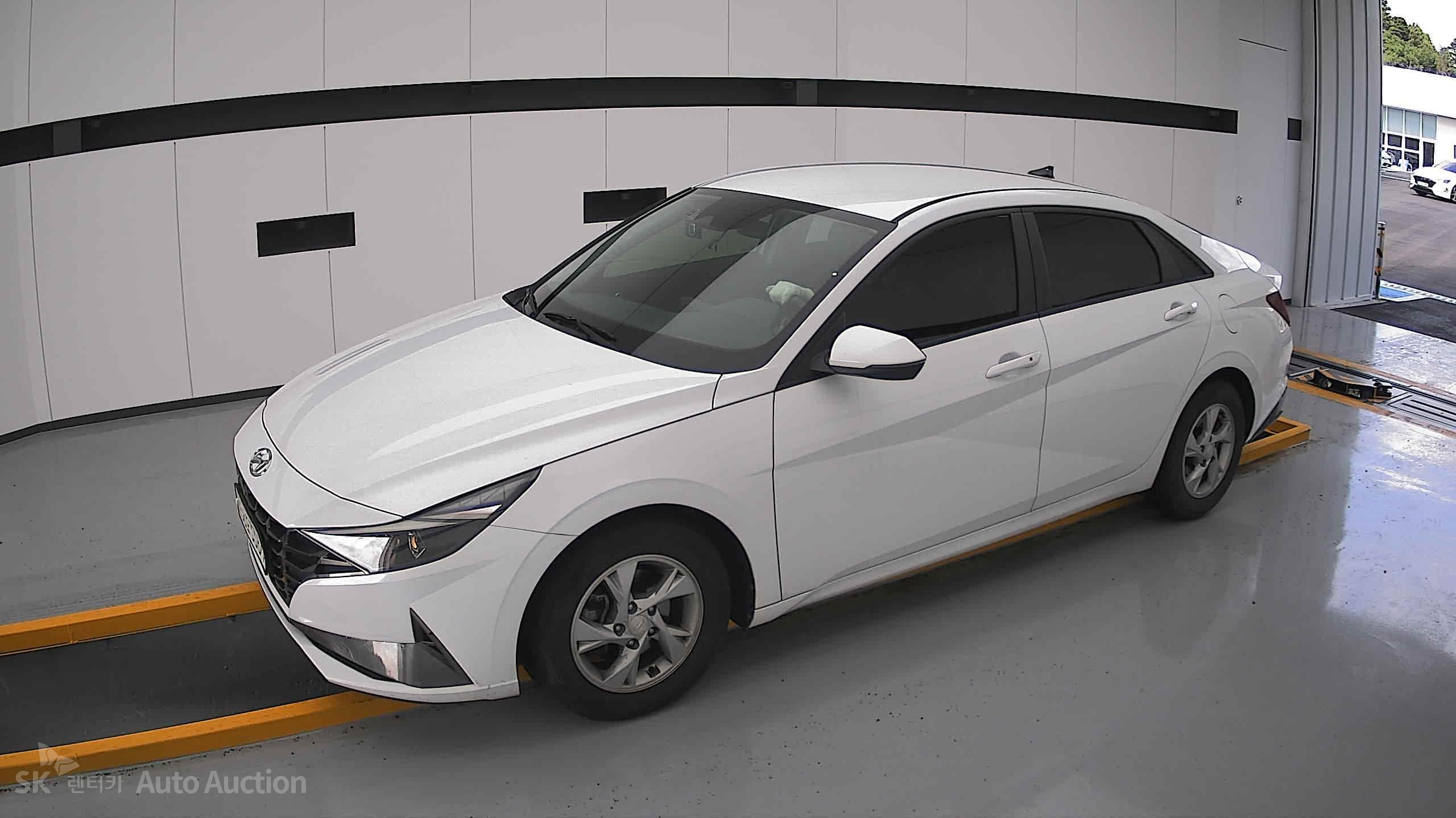 2021 - hyundai avante