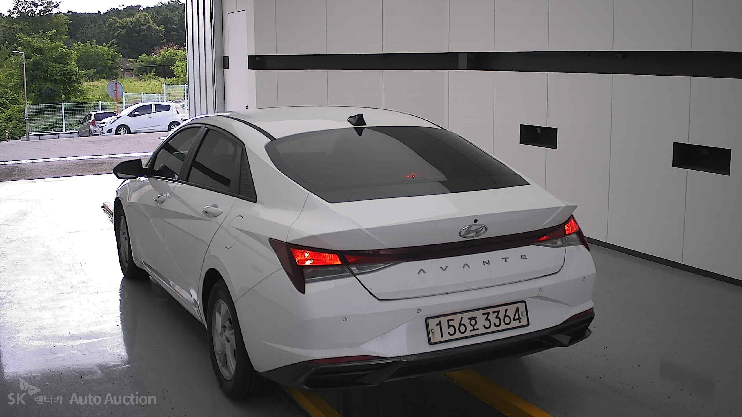 2021 - hyundai avante