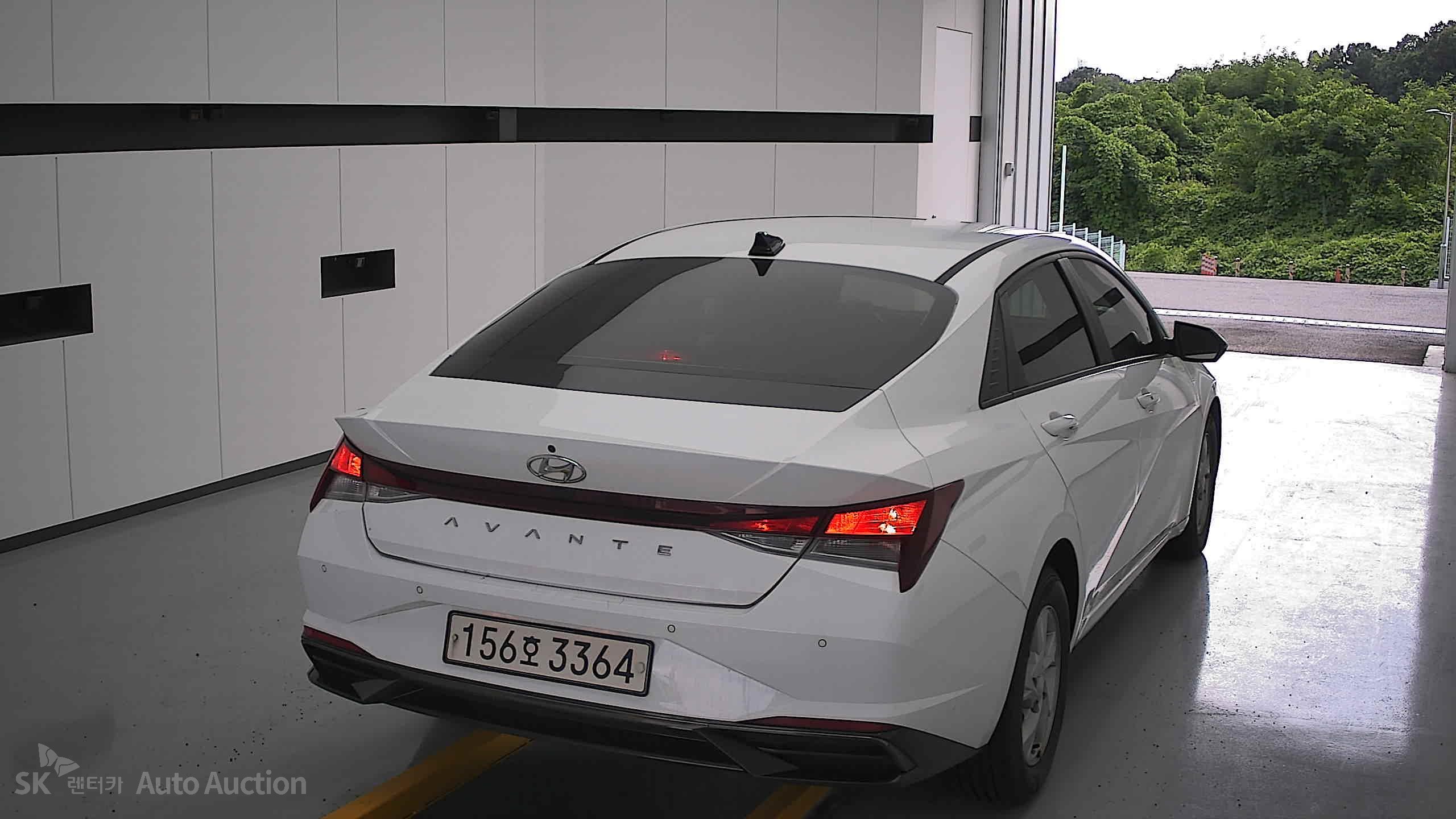 2021 - hyundai avante