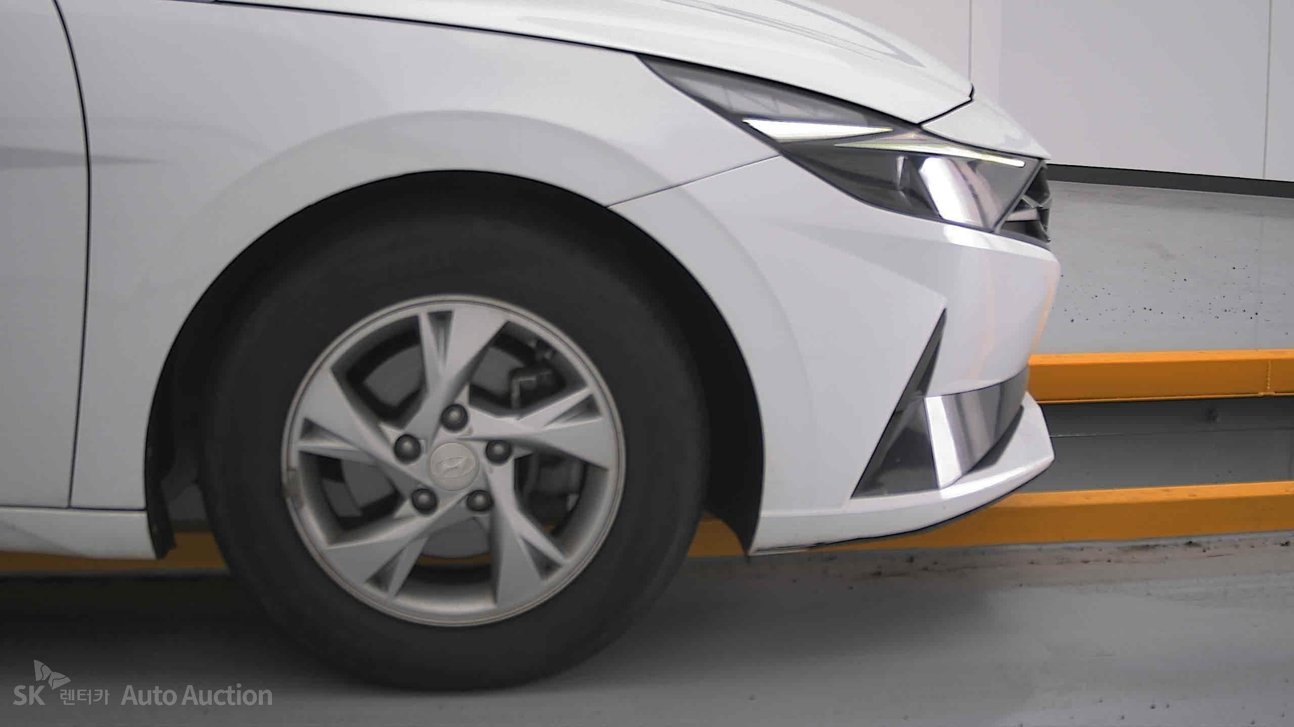2021 - hyundai avante
