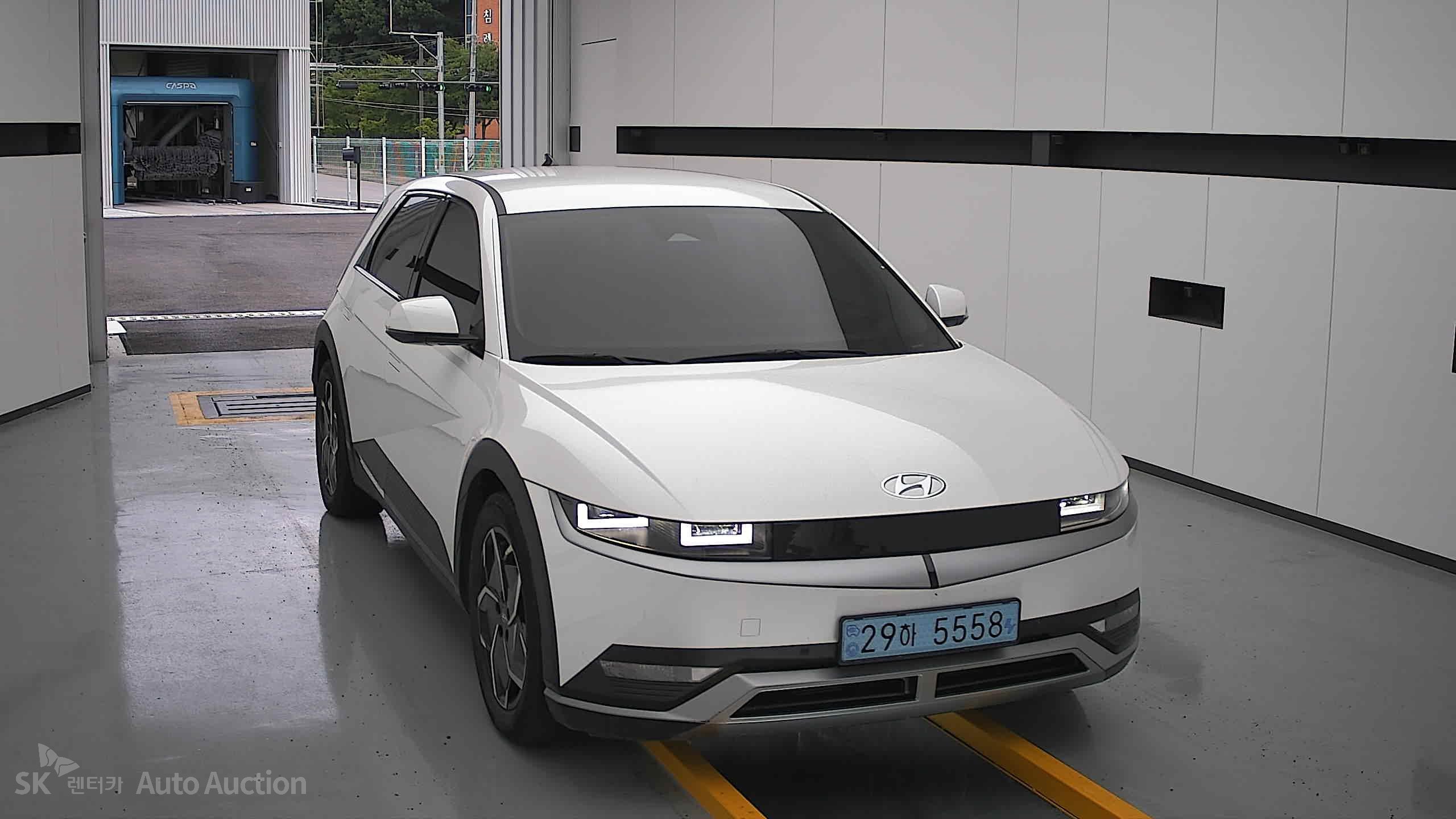 2022 - hyundai ioniq